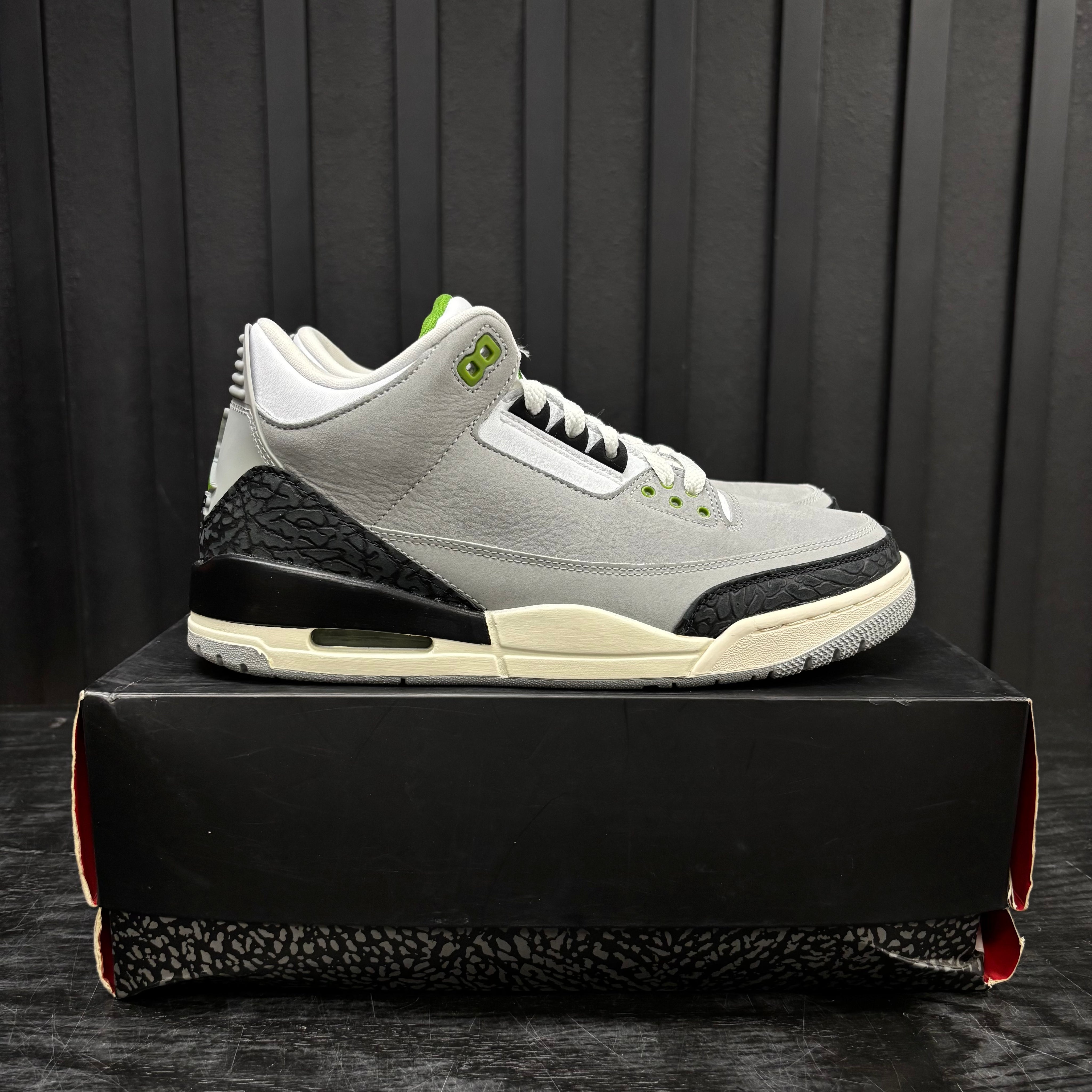 Jordan 3 Retro Chlorophyll - Used - 4473