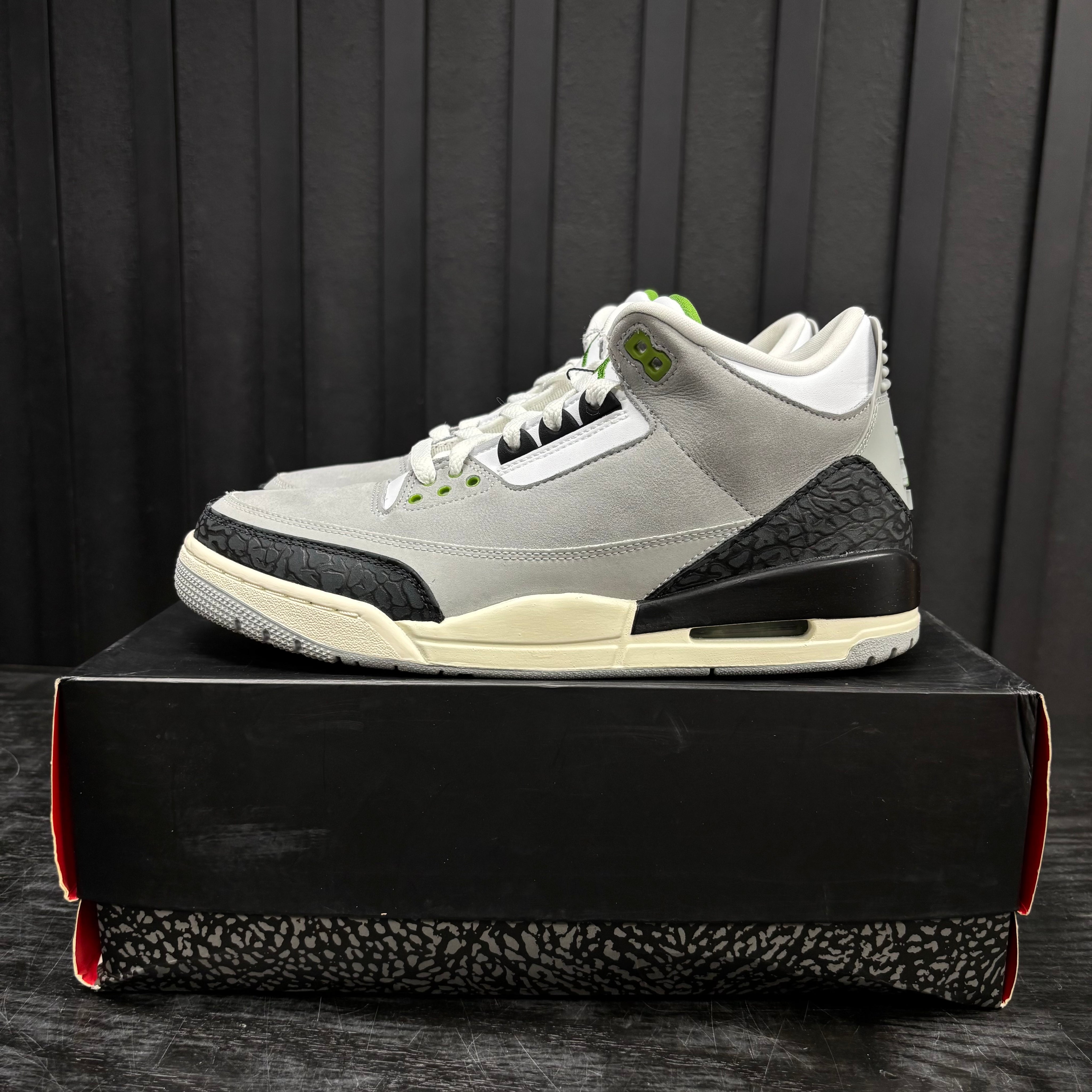 Jordan 3 Retro Chlorophyll - Used - 4473