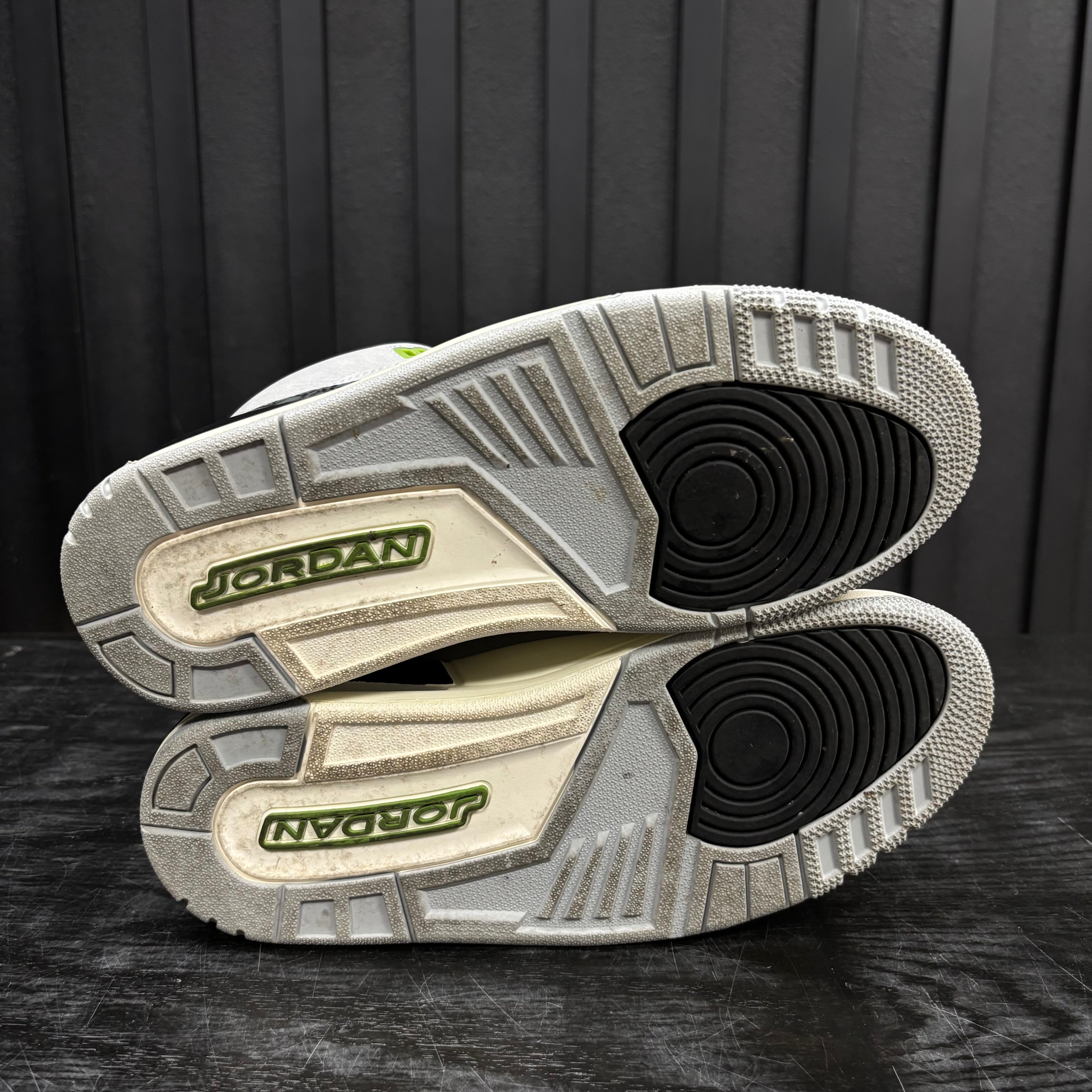 Jordan 3 Retro Chlorophyll - Used - 4473