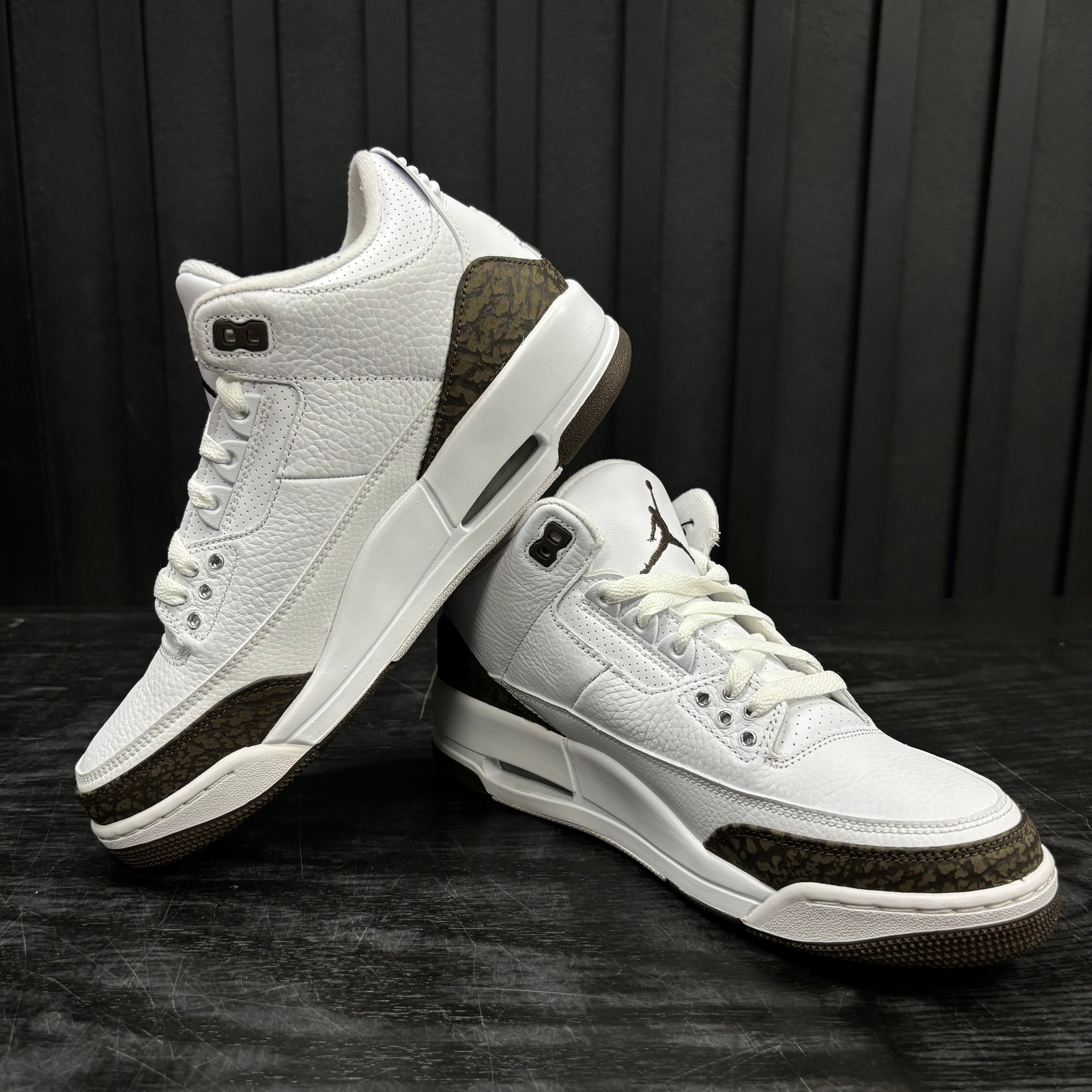 Jordan 3 Retro Mocha (2018) - Used - 4461