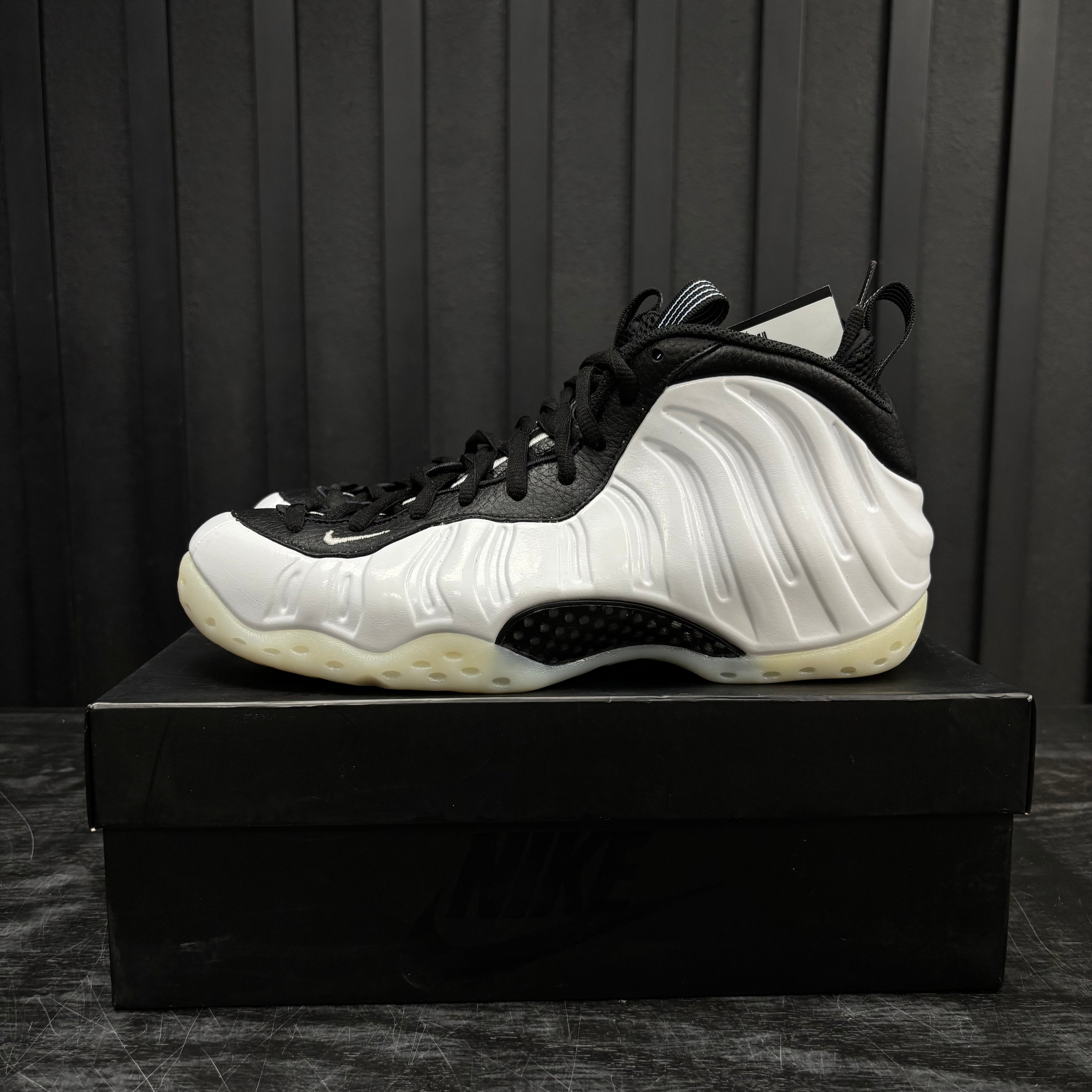 Nike Air Foamposite One Penny PE - Used - 4506