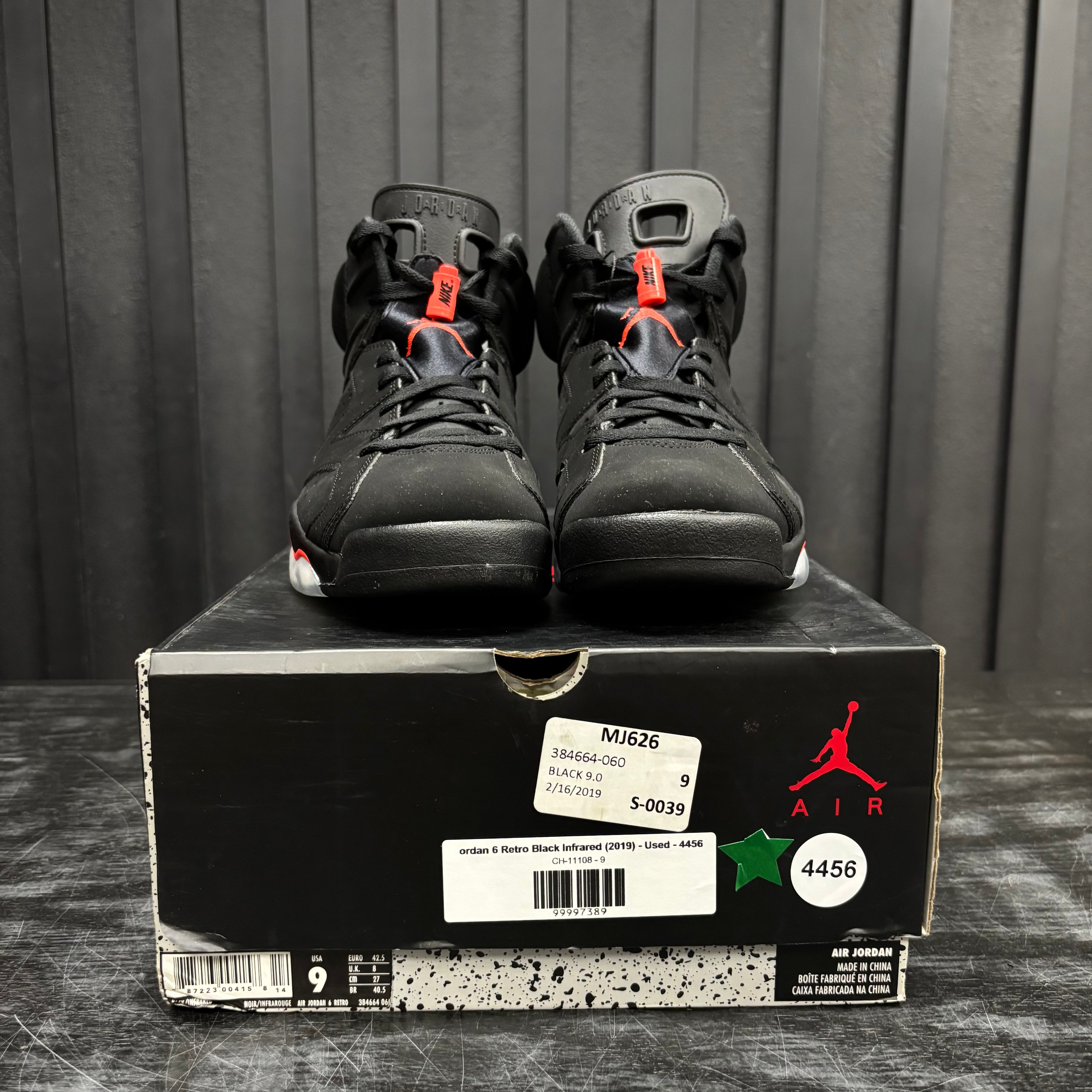 Jordan 6 Retro Black Infrared (2019) - Used - 4456