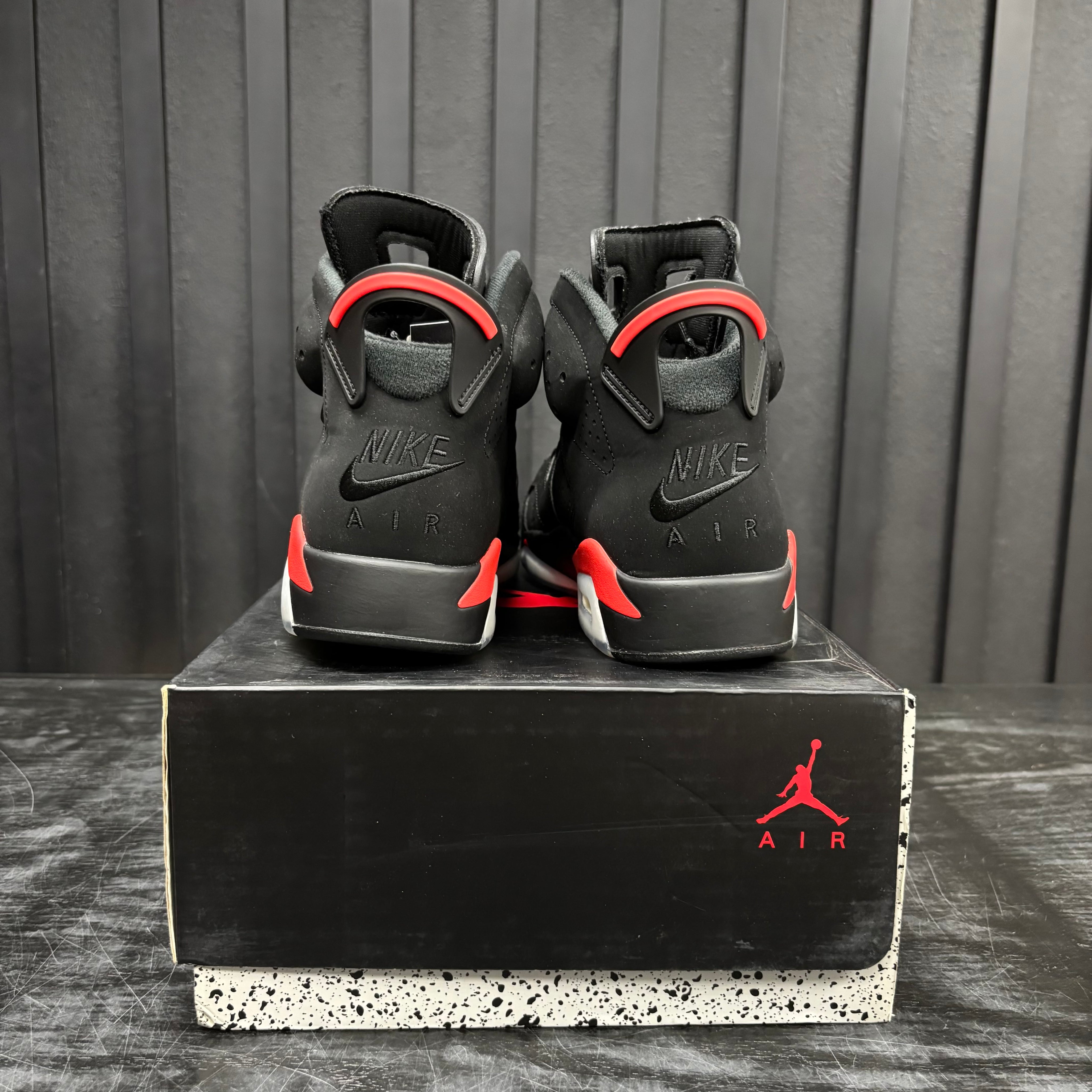 Jordan 6 Retro Black Infrared (2019) - Used - 4456