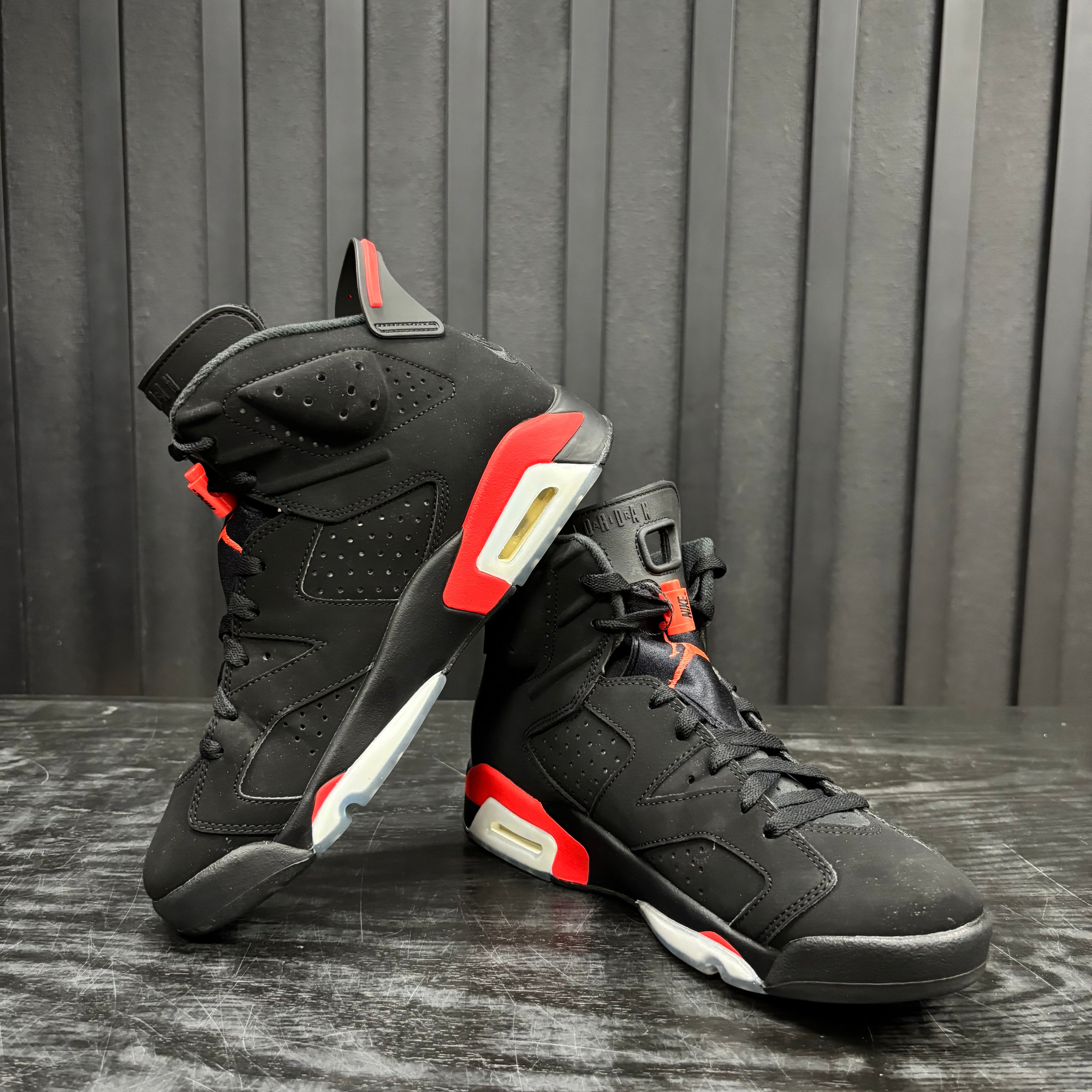 Jordan 6 Retro Black Infrared (2019) - Used - 4456