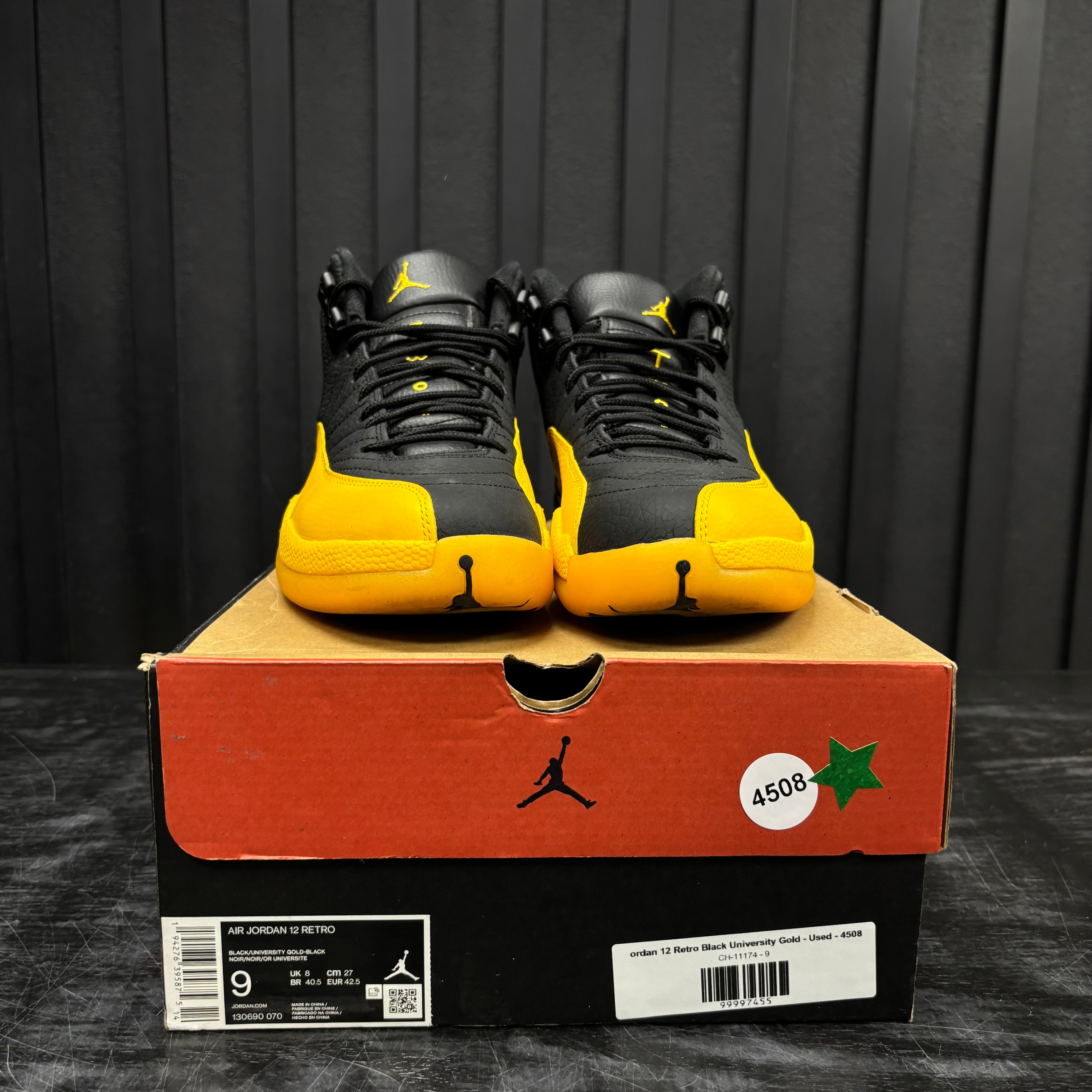 Jordan 12 Retro Black University Gold - Used - 4508