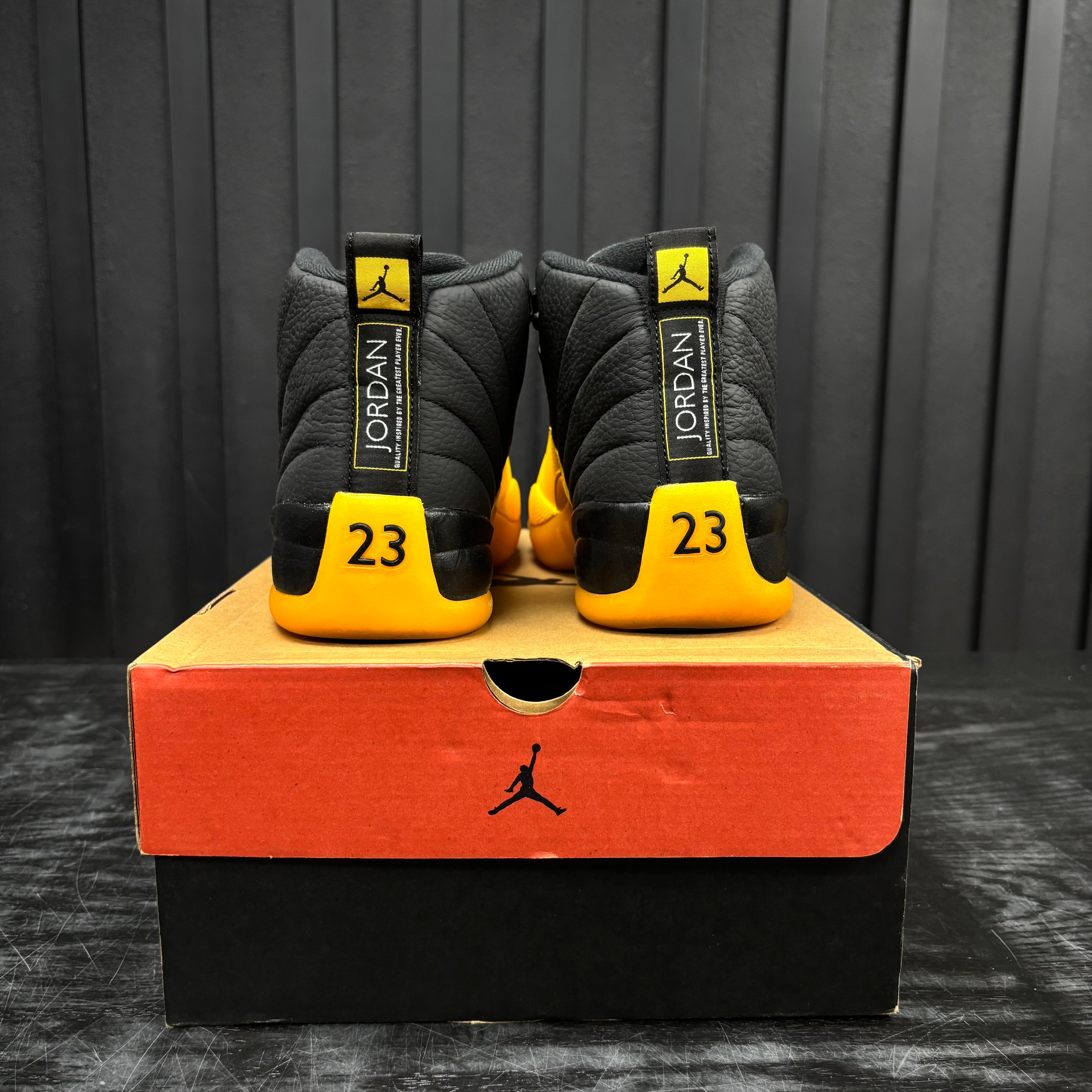 Jordan 12 Retro Black University Gold - Used - 4508