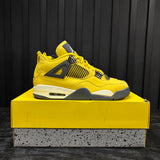 Jordan 4 Retro Lightning (2021) - Used - 4410
