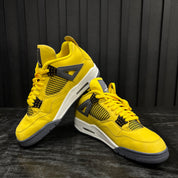Jordan 4 Retro Lightning (2021) - Used - 4410