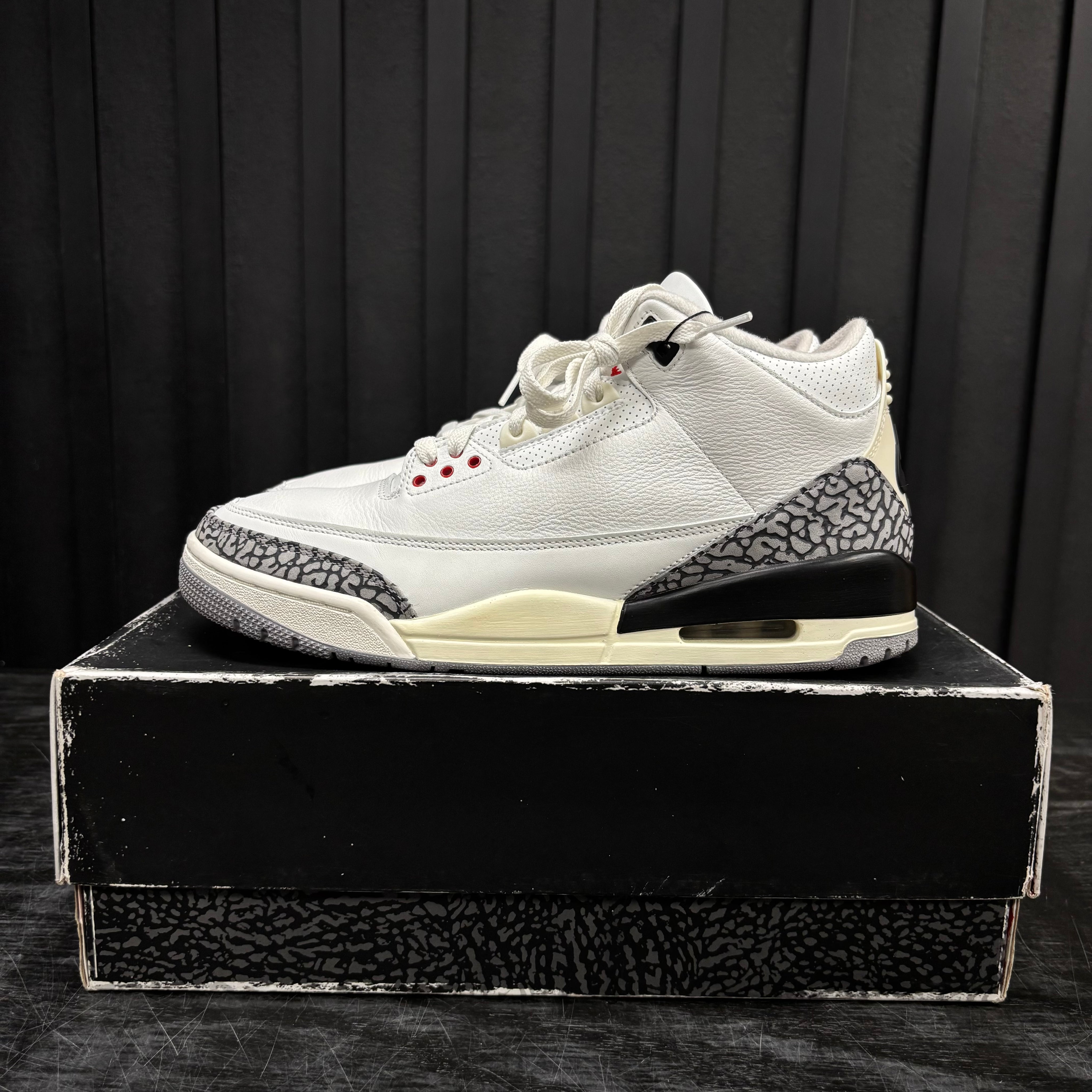 Jordan 3 Retro White Cement Reimagined - Used - 1963