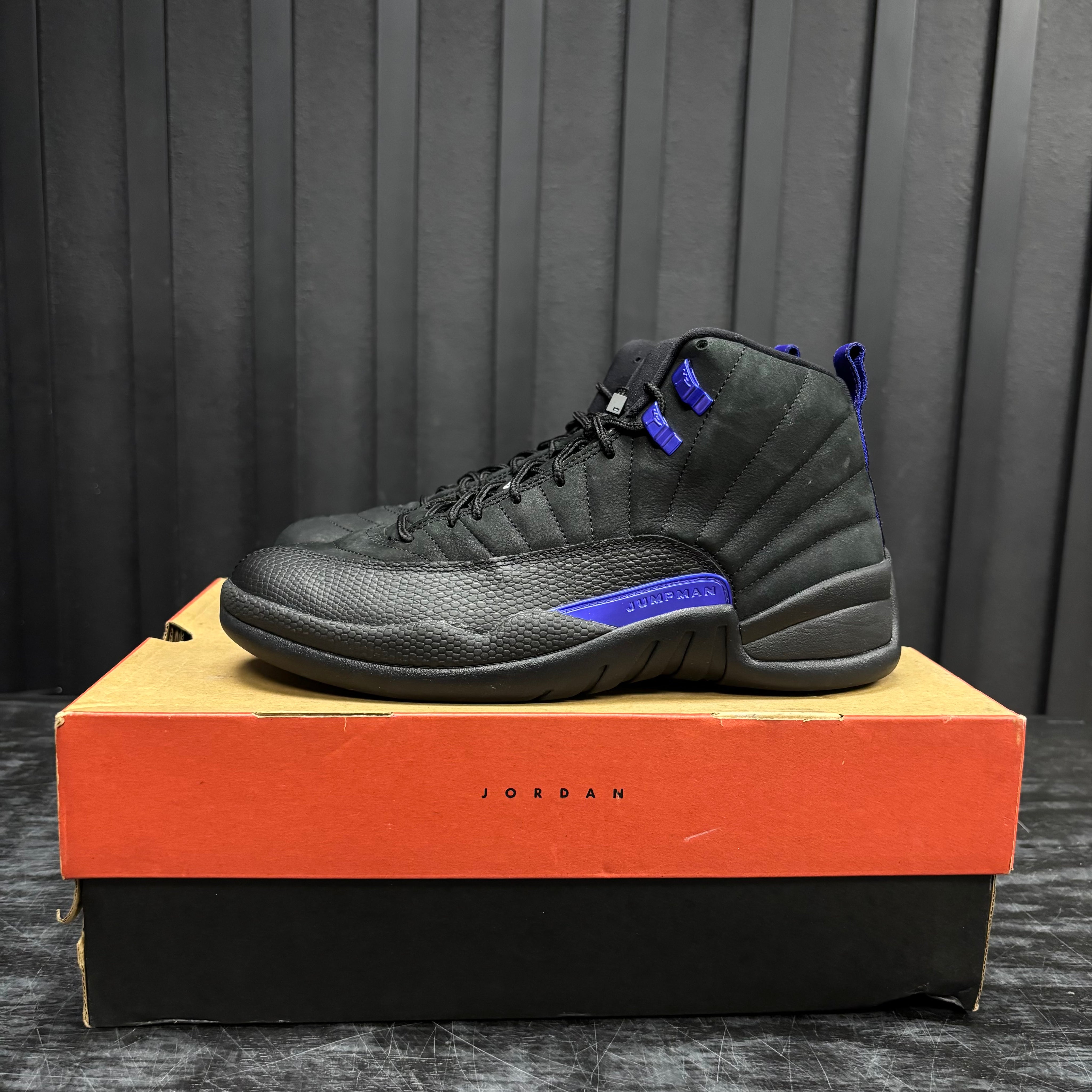 Jordan 12 Retro Black Dark Concord - Used - 4472