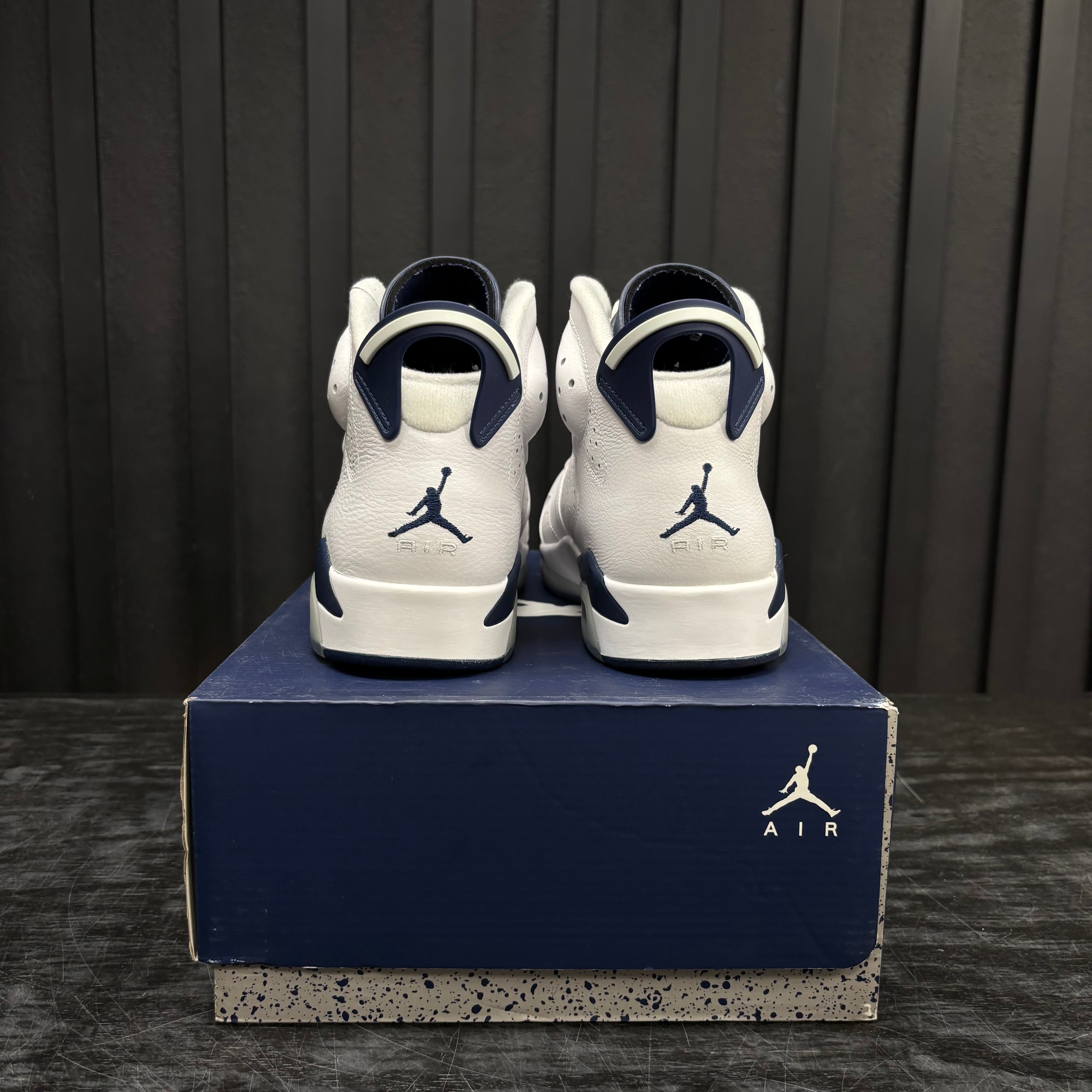 Jordan 6 Retro Midnight Navy (2022) - Used - 4483