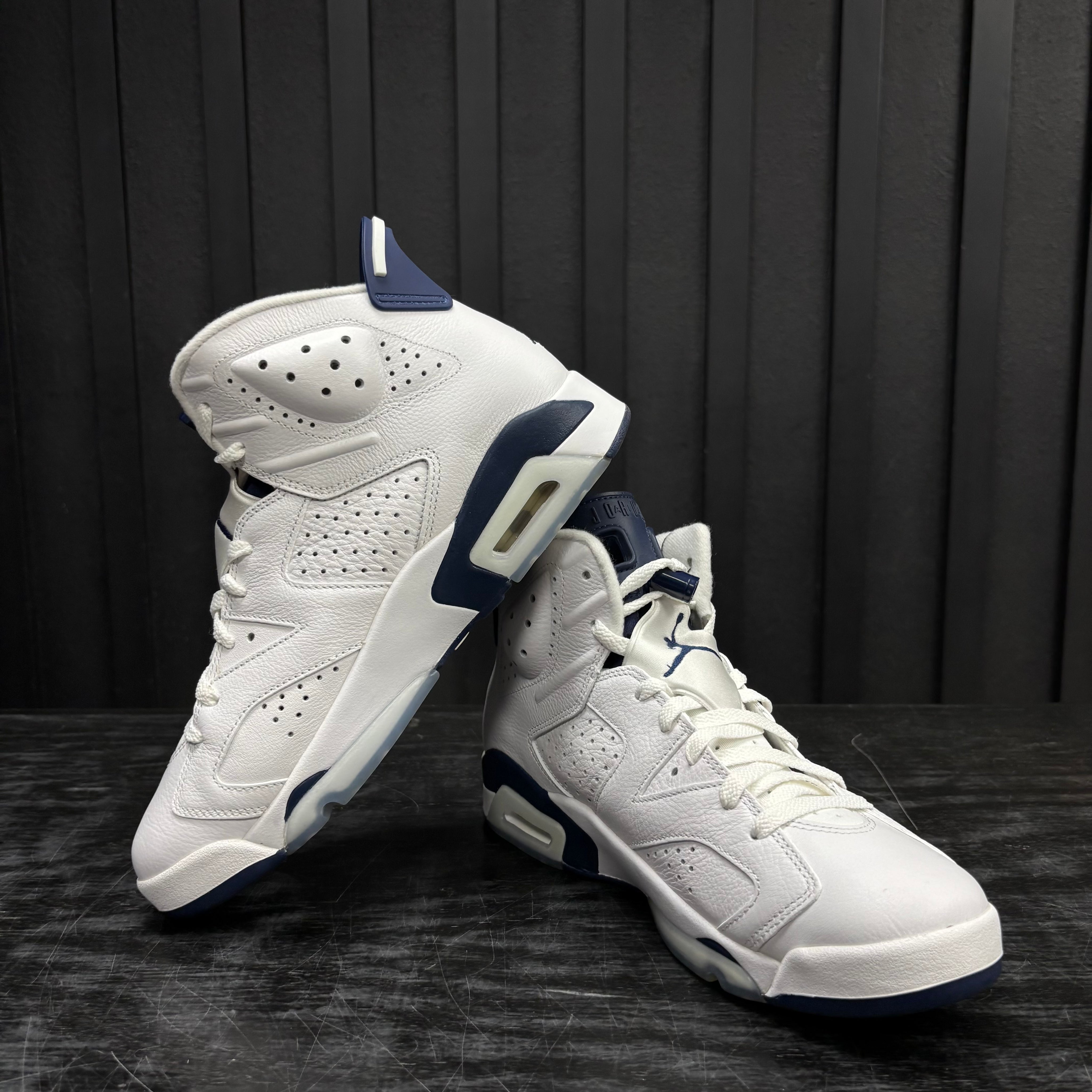 Jordan 6 Retro Midnight Navy (2022) - Used - 4483