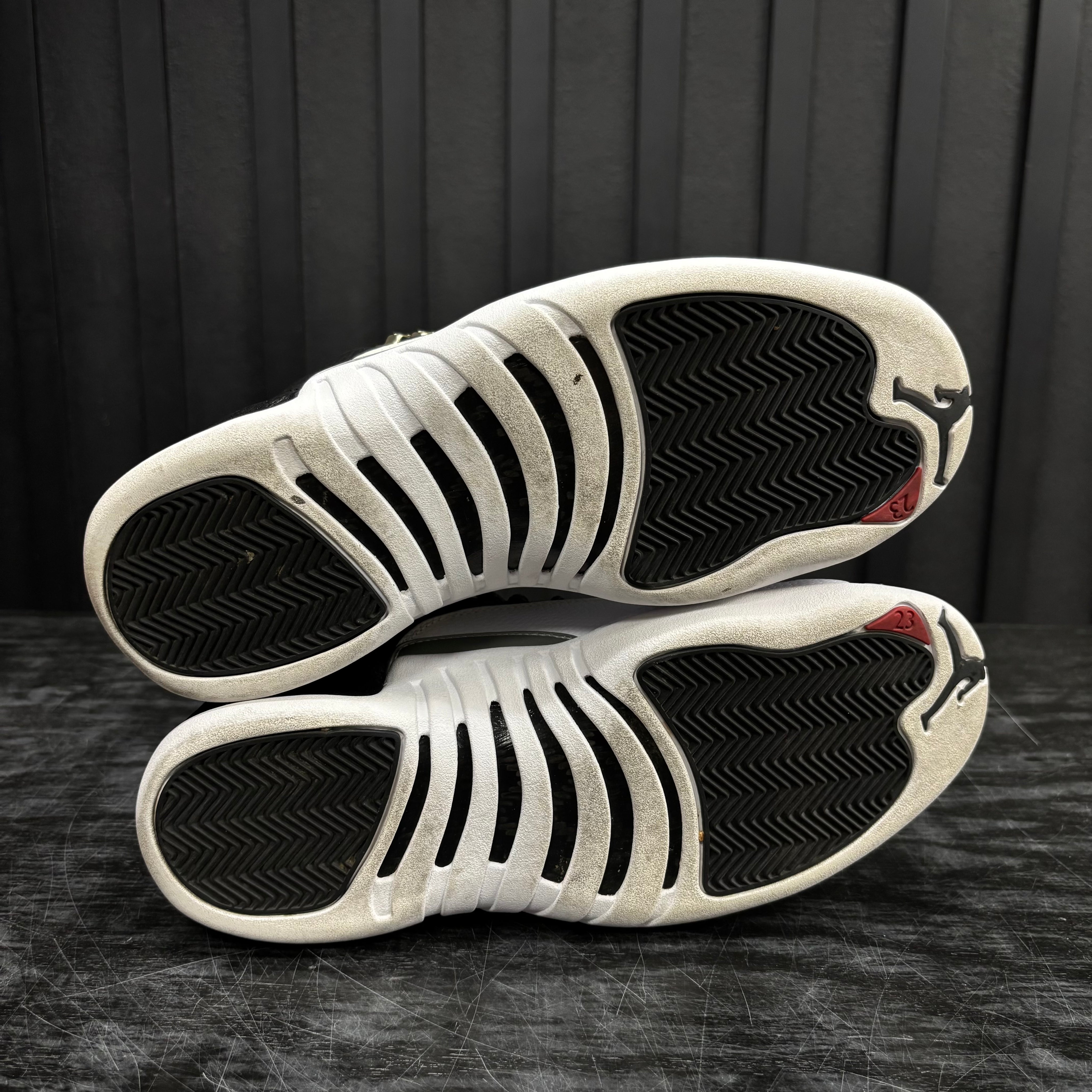 Jordan 12 Retro Playoffs (2022) - Used - 4491