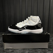 Jordan 11 Retro Concord (2018) - Used - 4487