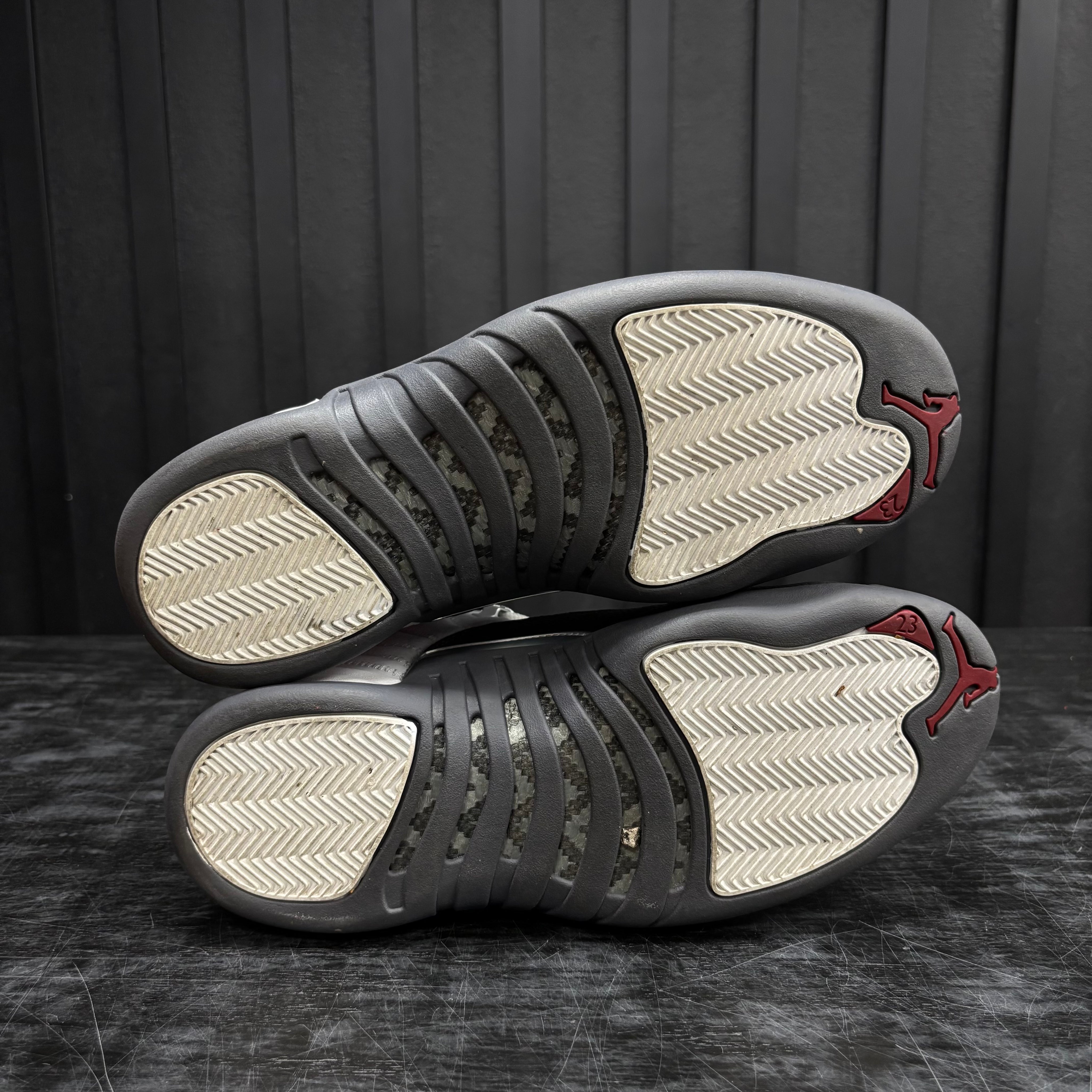Jordan 12 Retro White Dark Grey - Used - 4504