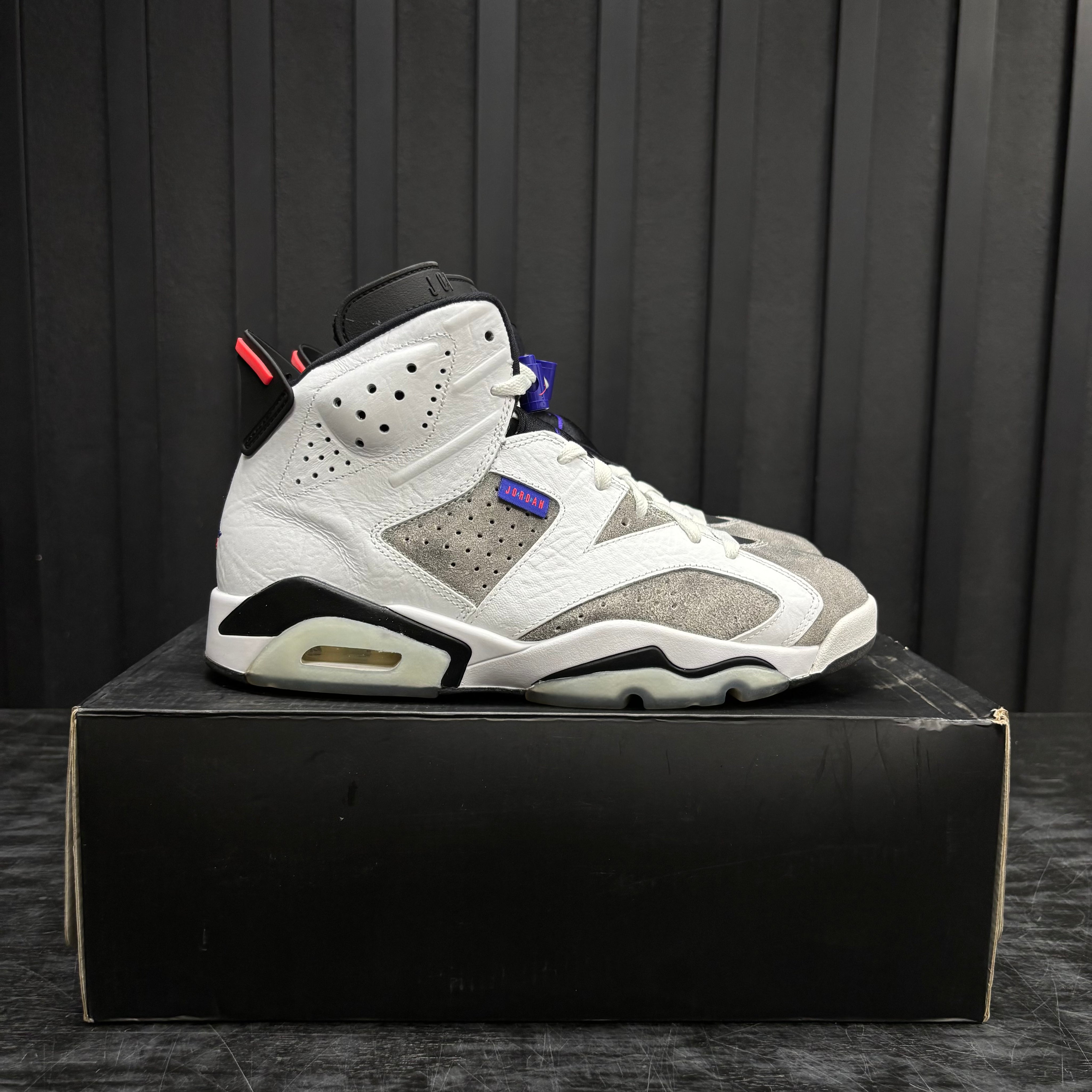 Jordan 6 Retro Flight Nostalgia - Used - 4539
