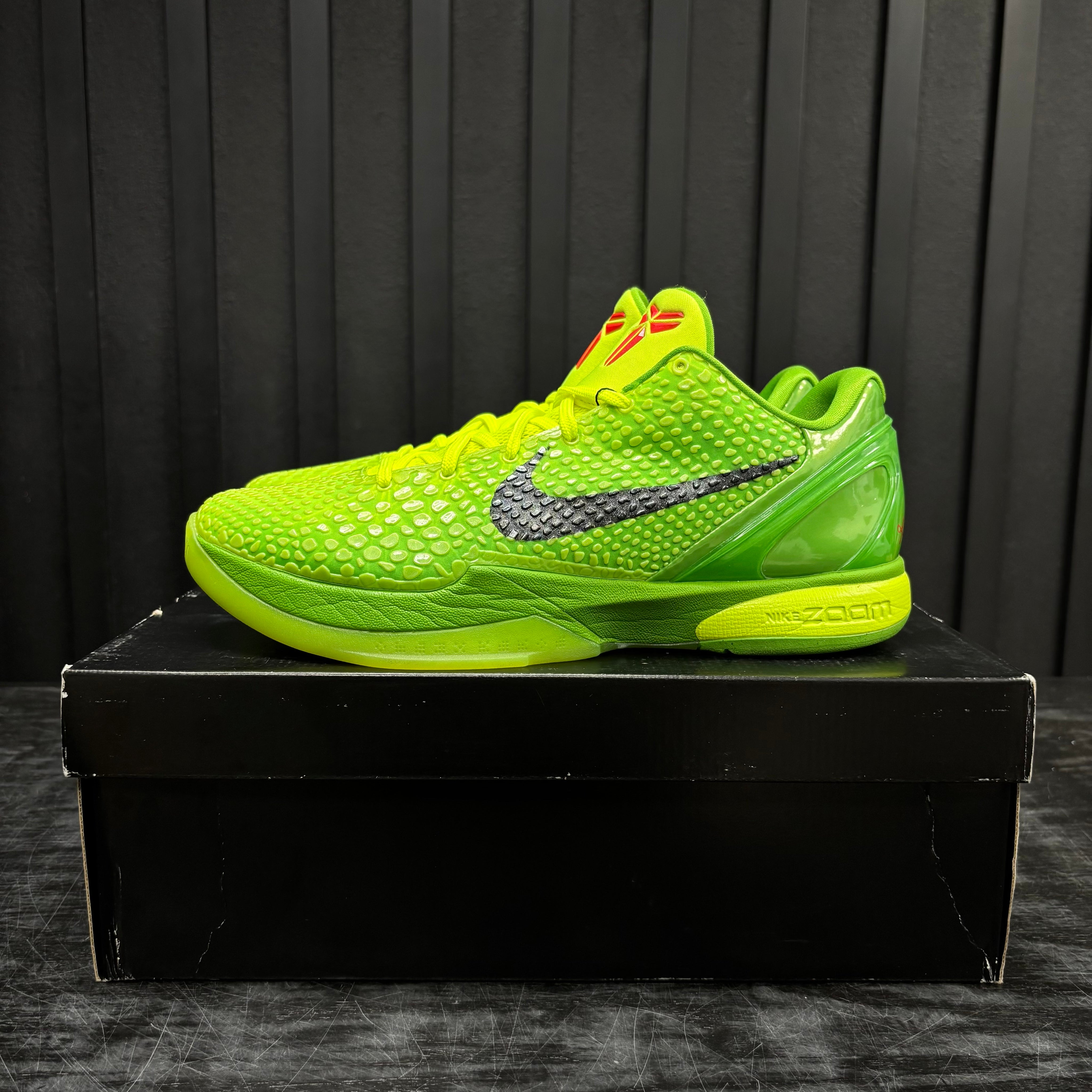 Nike Kobe 6 Protro Grinch (2020) - Used - 4444