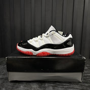 Jordan 11 Retro Low Concord Bred - Used - 4530