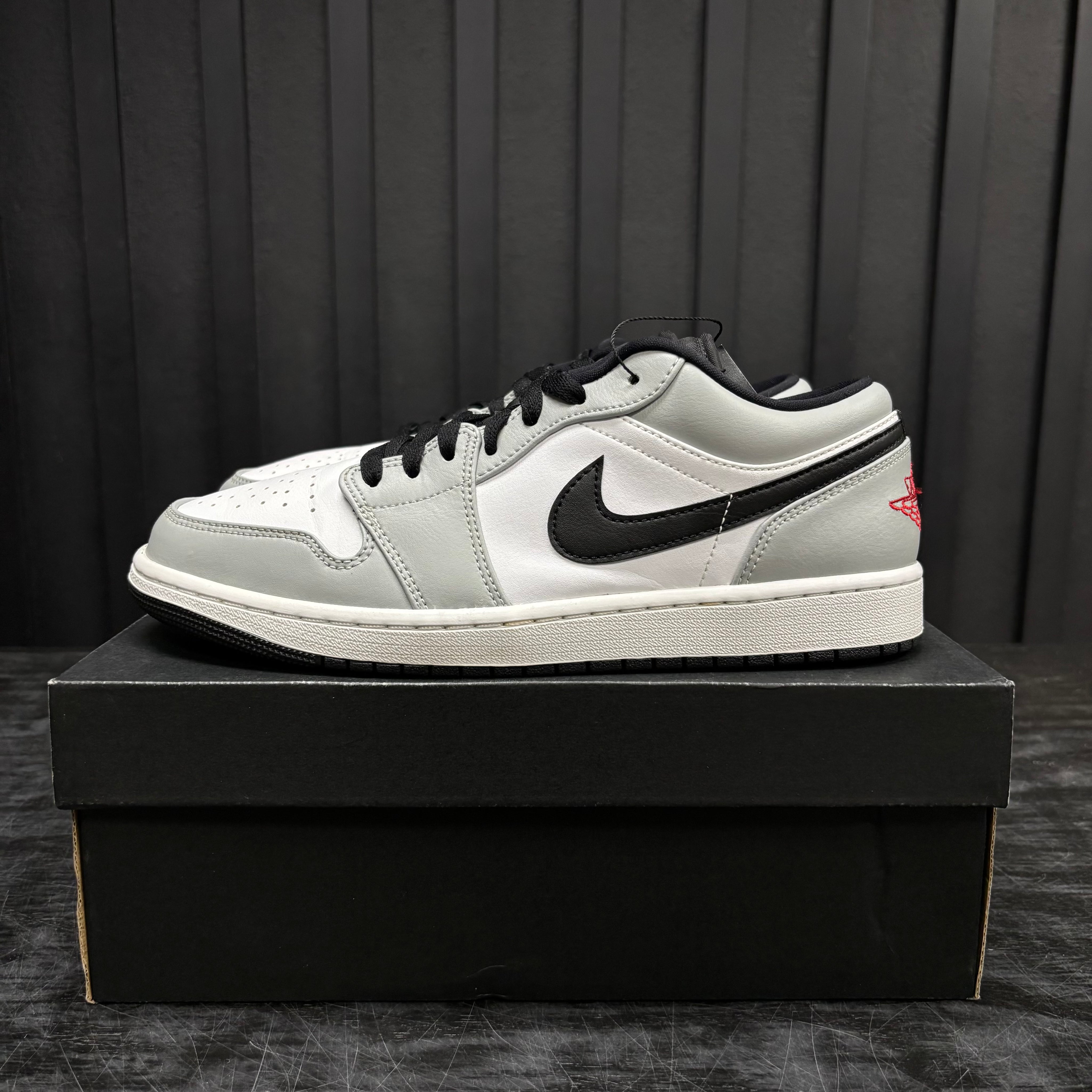 Jordan 1 Low Light Smoke Grey - Used - 3889