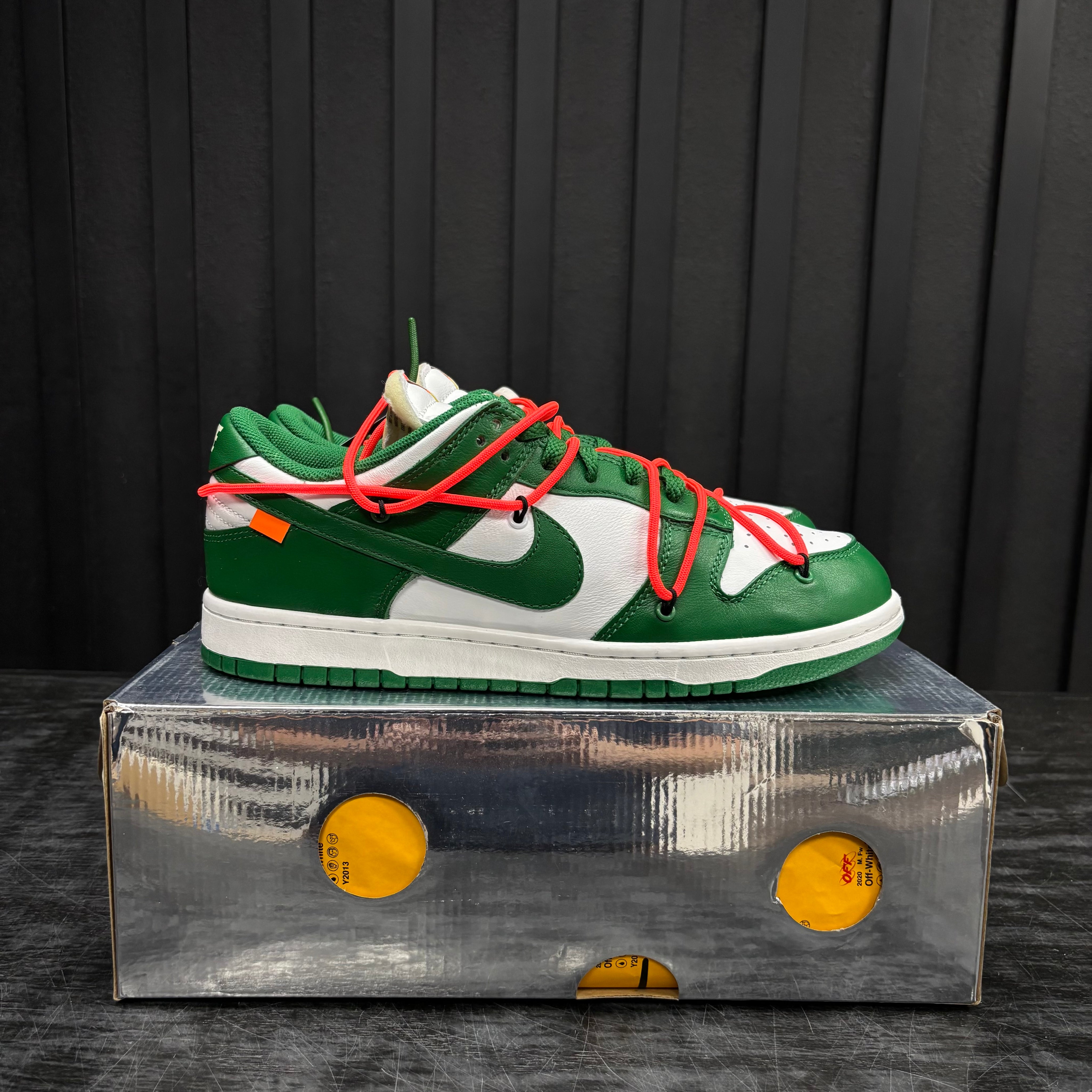 Nike Dunk Low Off-White Pine Green - Used - 4441