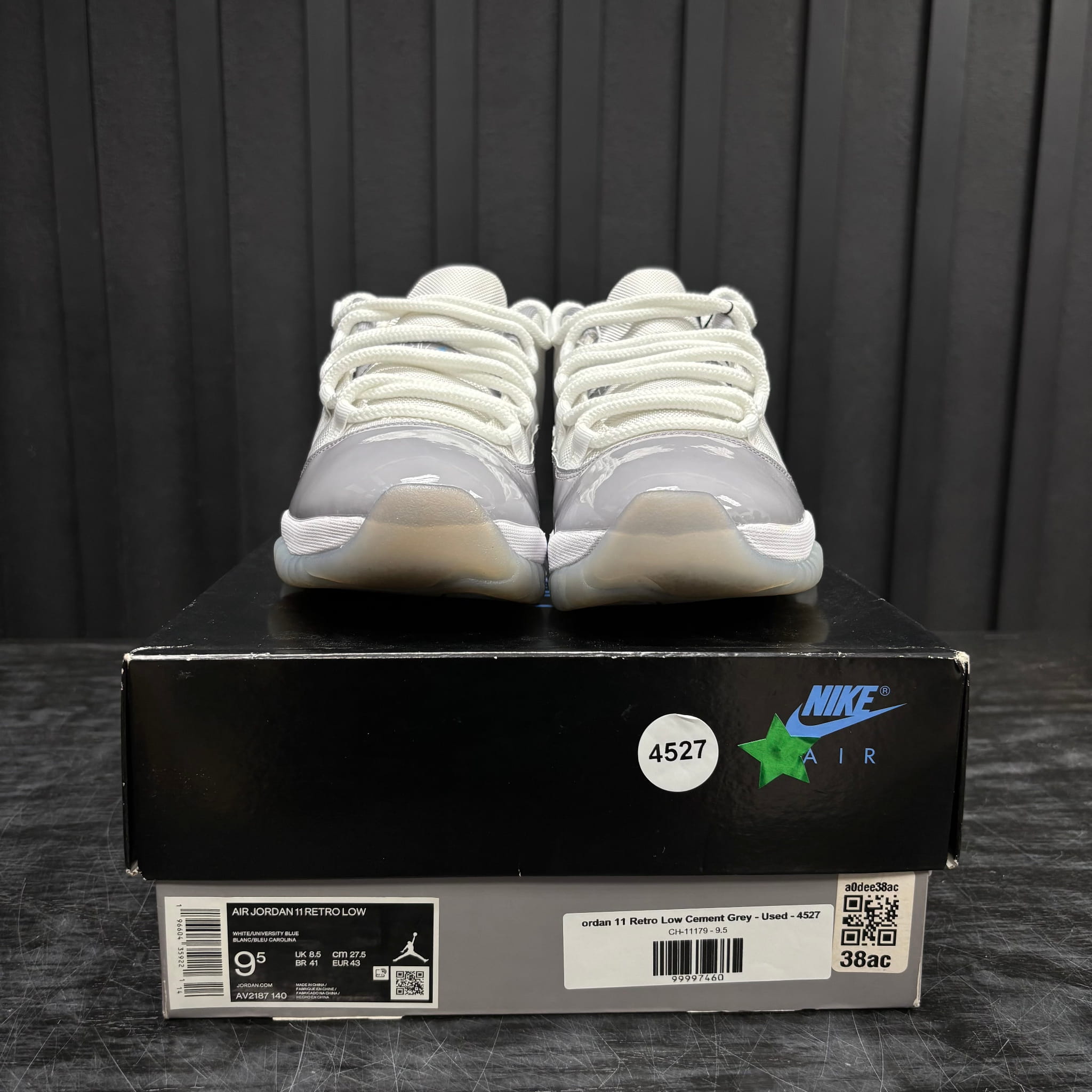 Jordan 11 Retro Low Cement Grey - Used - 4527