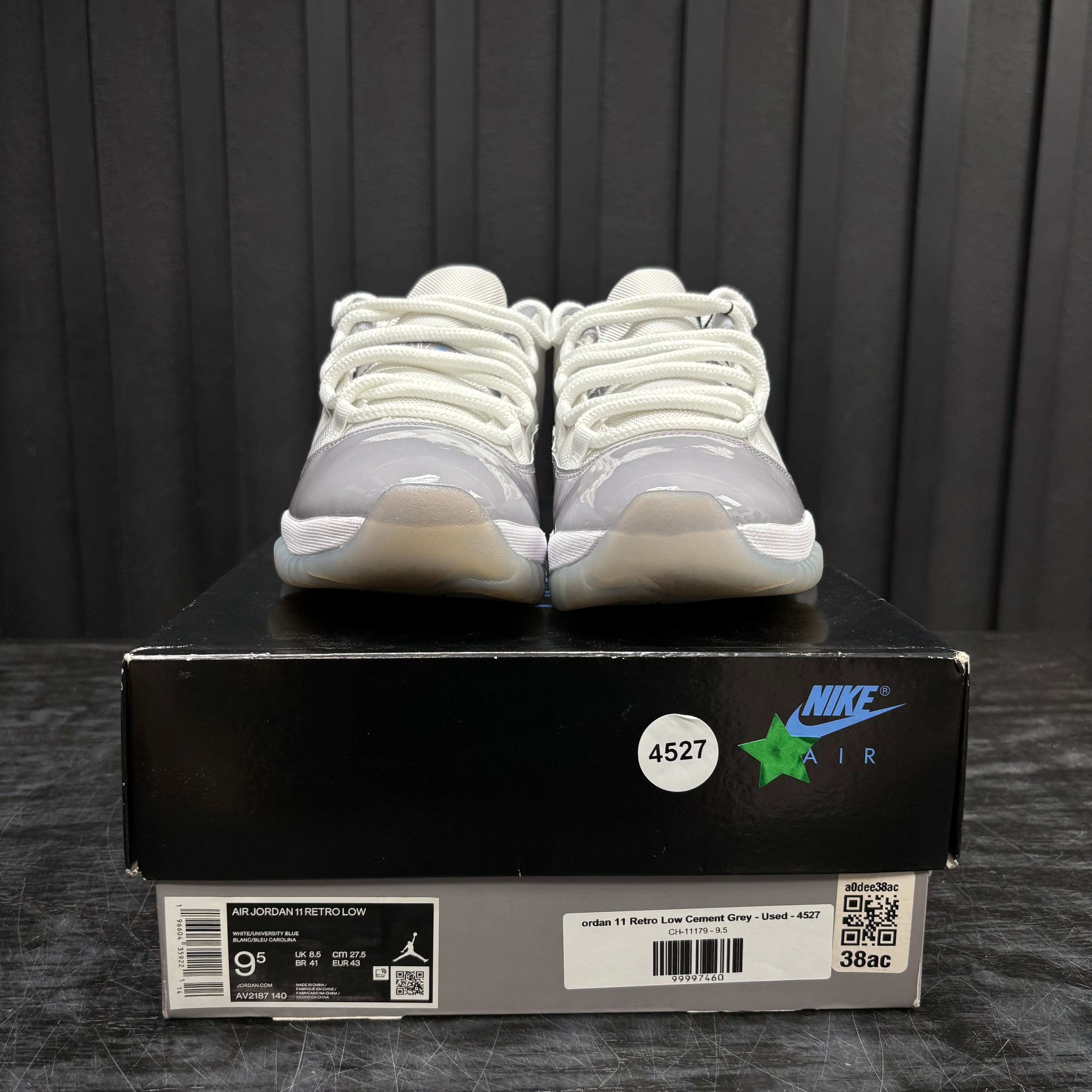 Jordan 11 Retro Low Cement Grey - Used - 4527