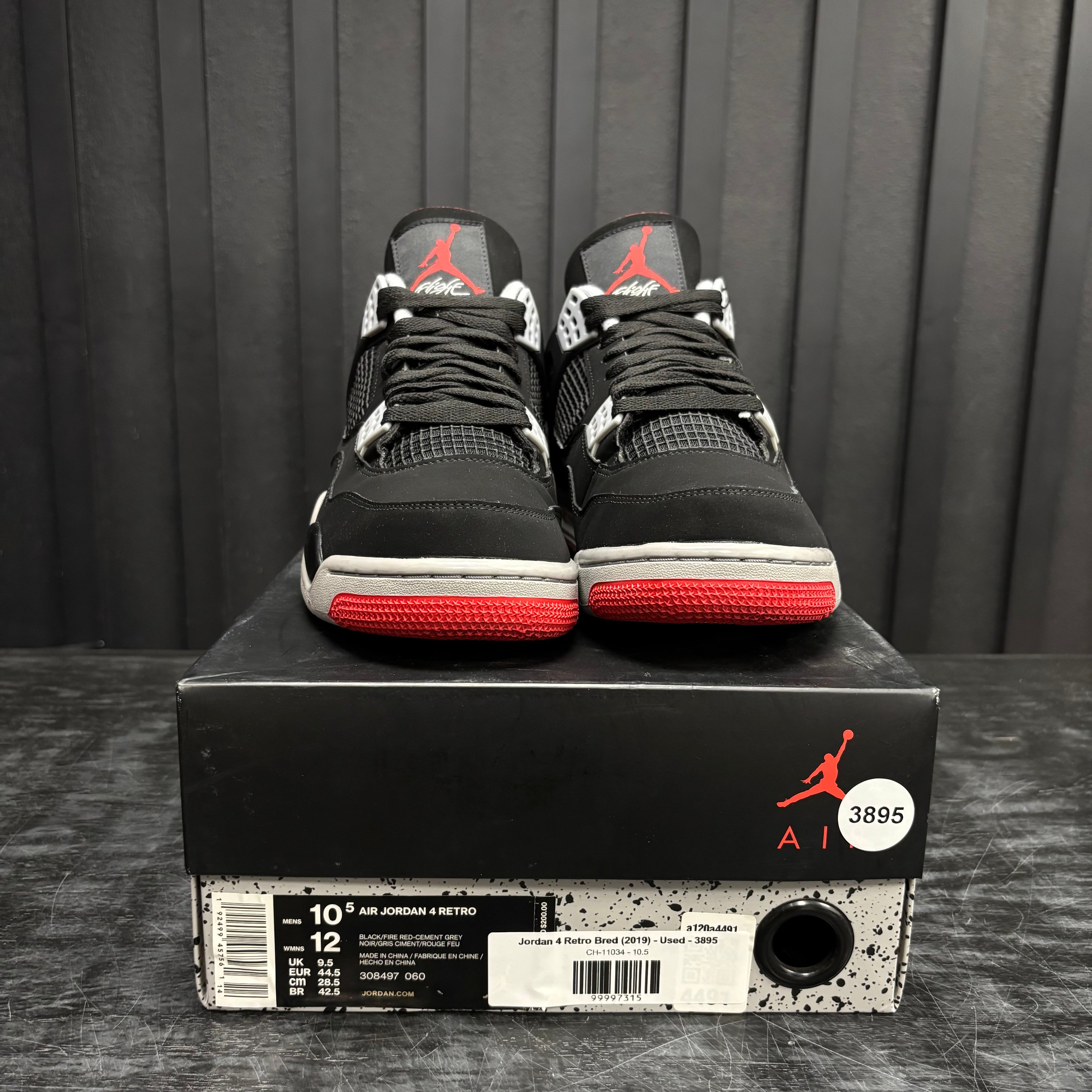 Jordan 4 Retro Bred (2019) - Used - 3895