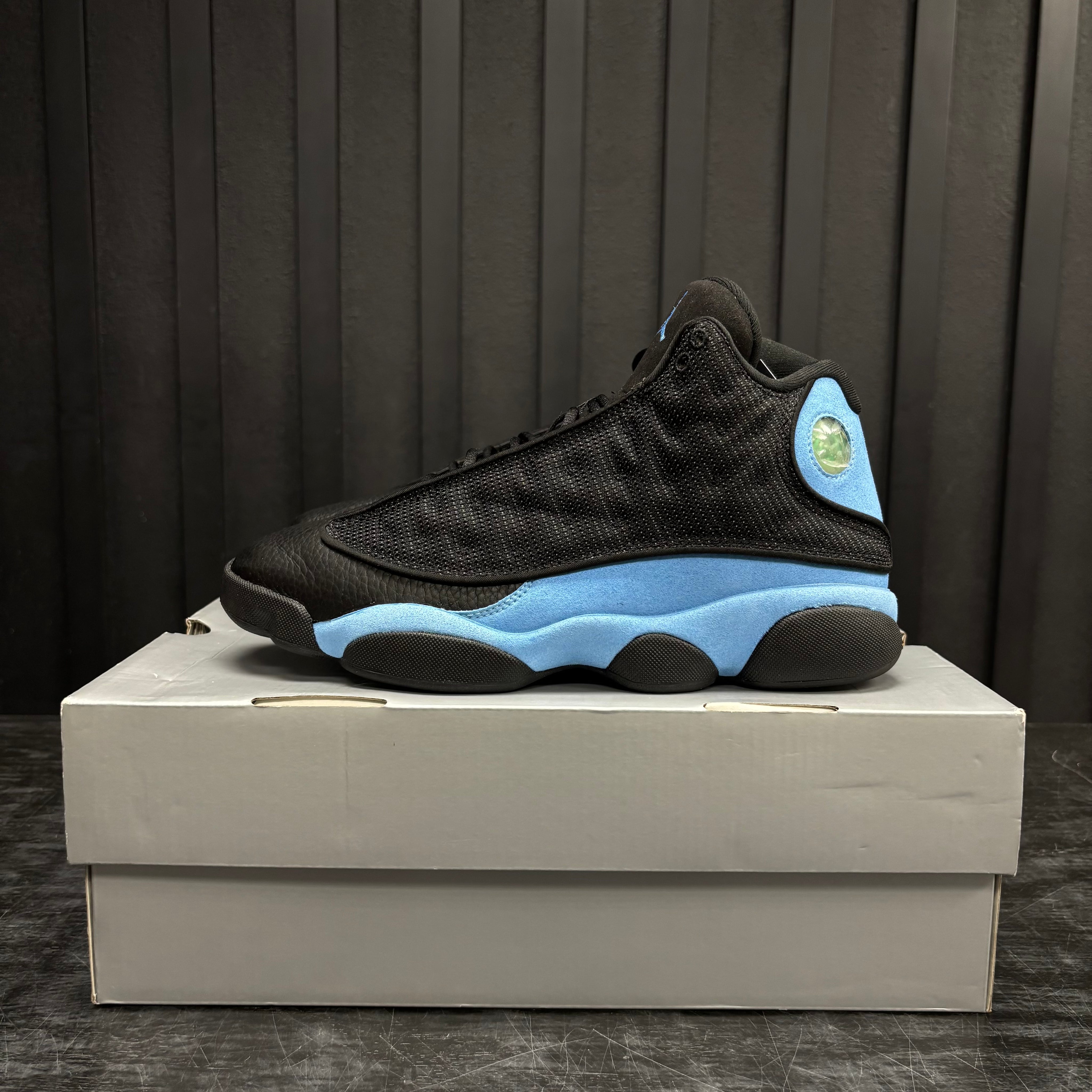 Jordan 13 Retro Black University Blue - Used - 4524