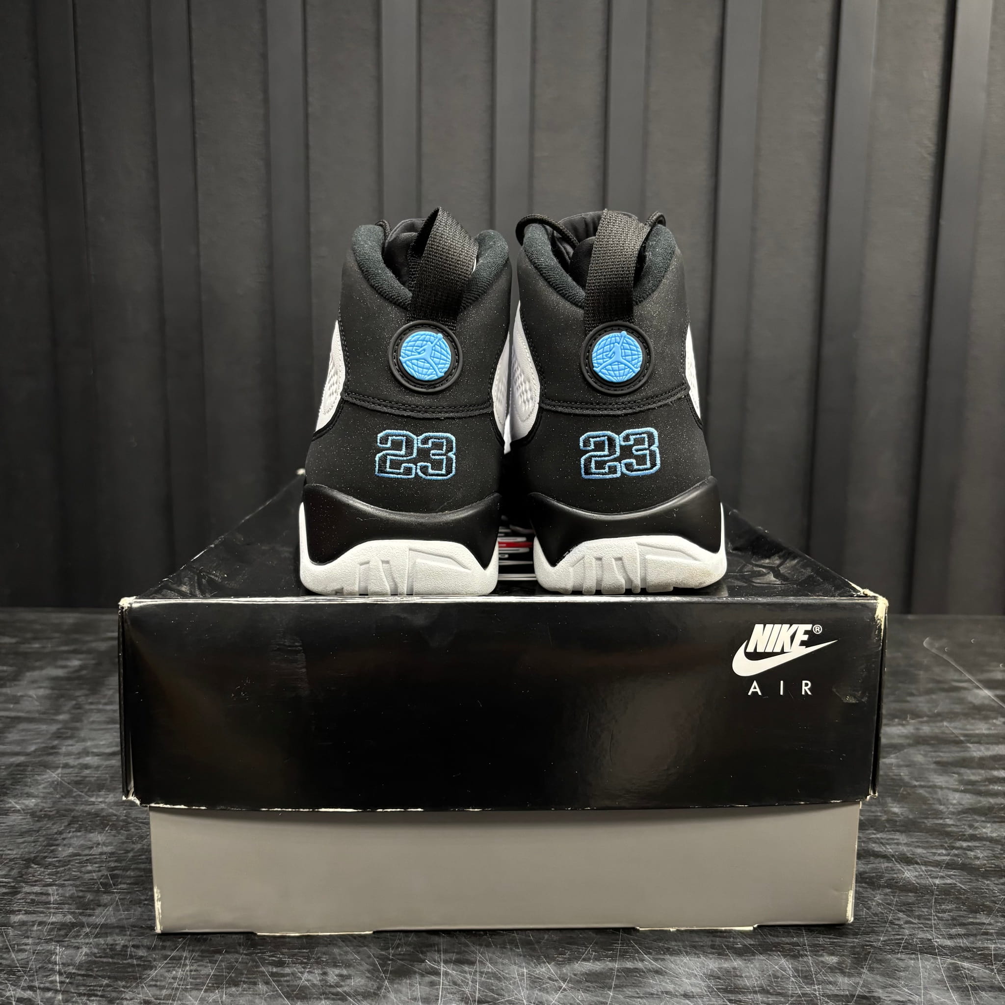Jordan 9 Retro University Blue - Used - 4541