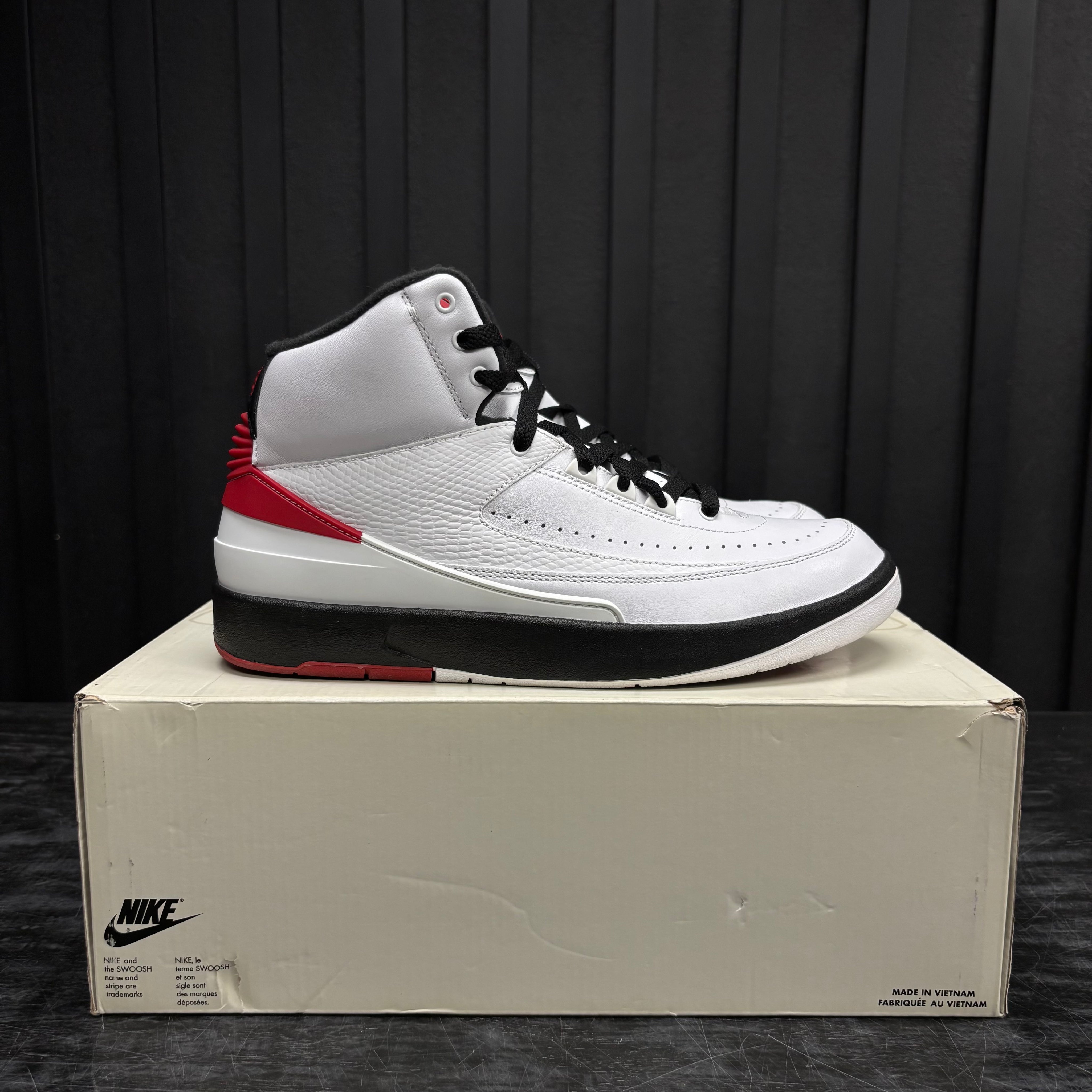 Jordan 2 Retro OG Chicago (2022) - Used - 4490