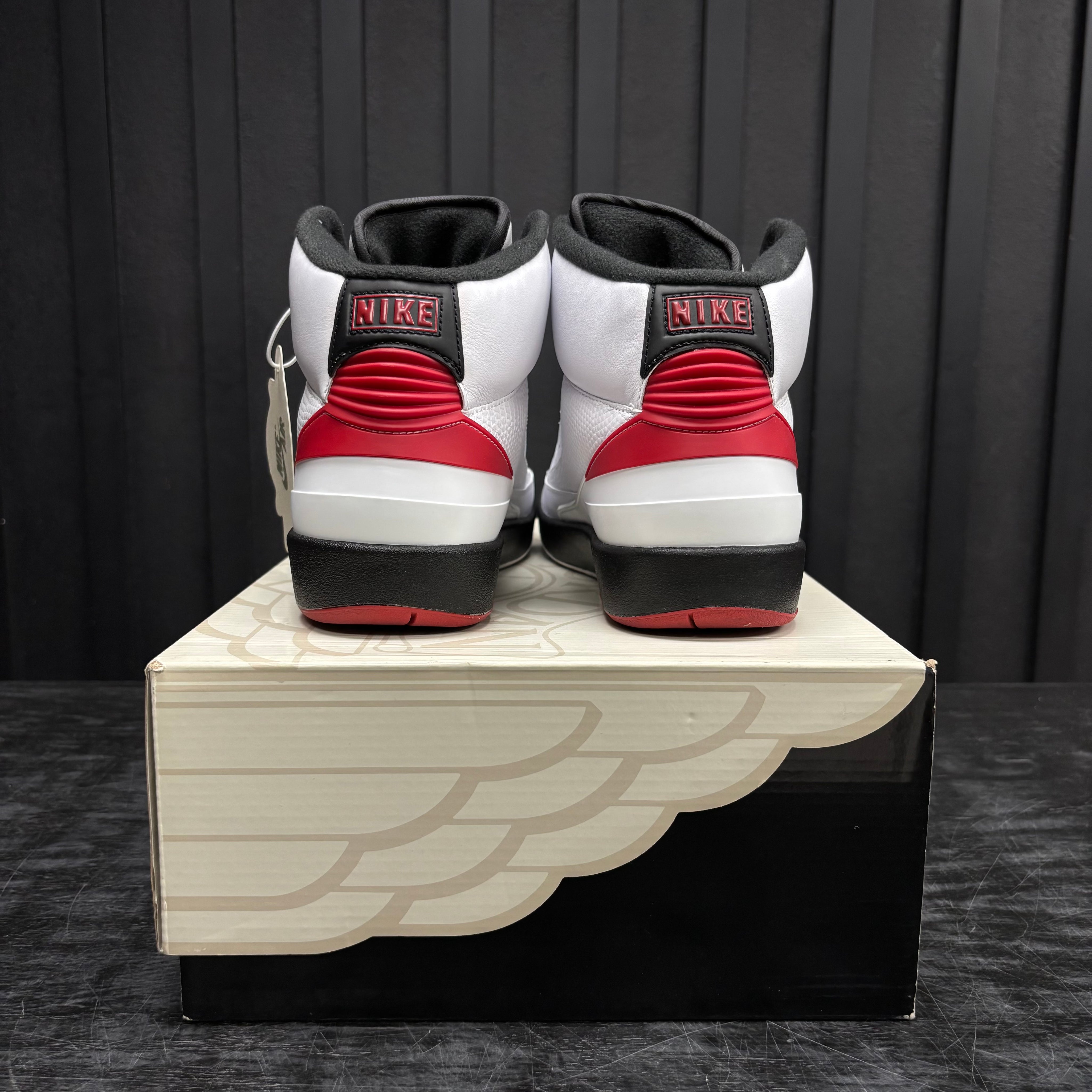 Jordan 2 Retro OG Chicago (2022) - Used - 4490