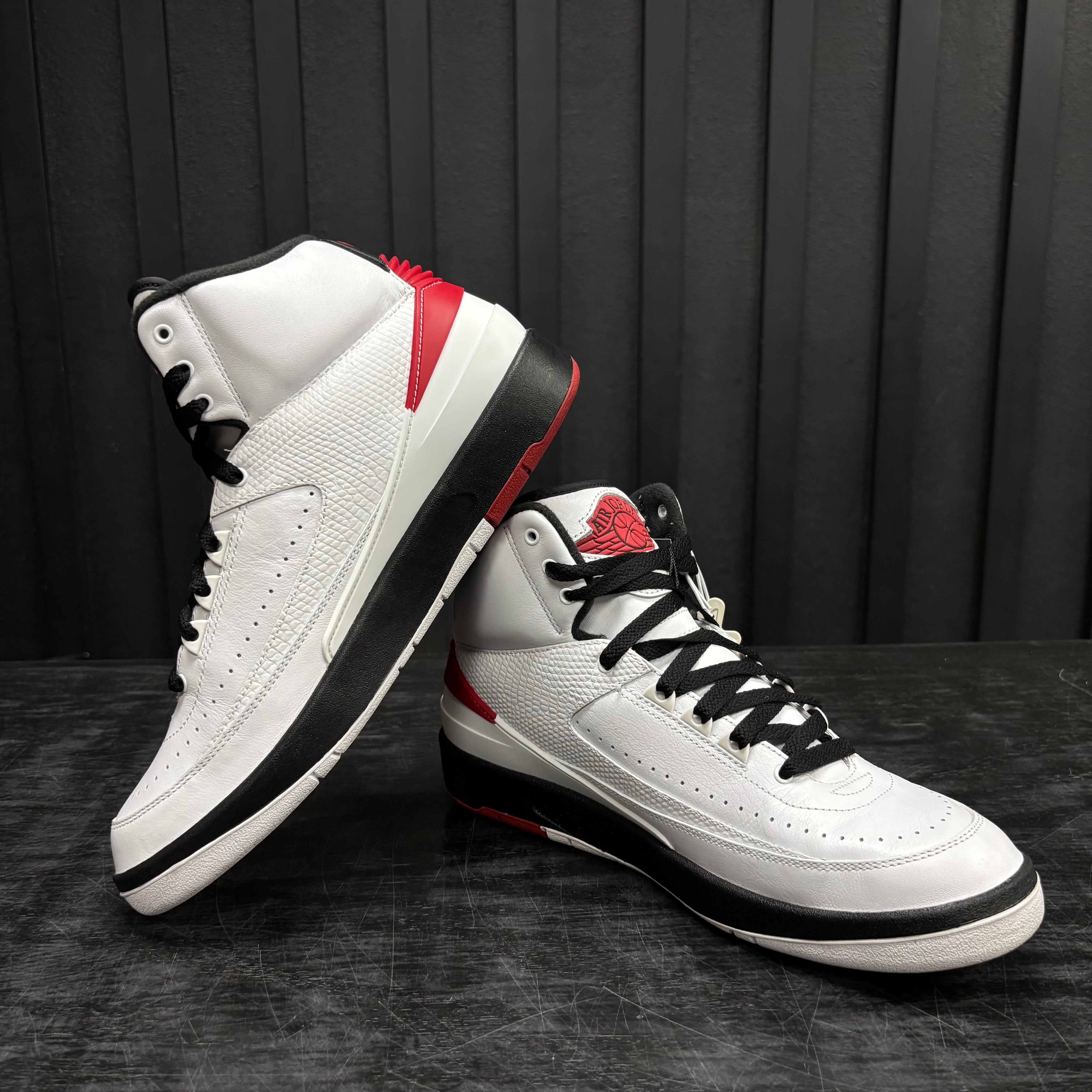 Jordan 2 Retro OG Chicago (2022) - Used - 4490
