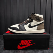 Jordan 1 Retro High Dark Mocha - Used - 1931