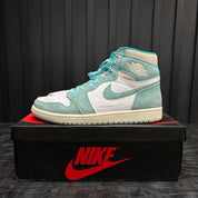 Jordan 1 Retro High Turbo Green - Used - 1959