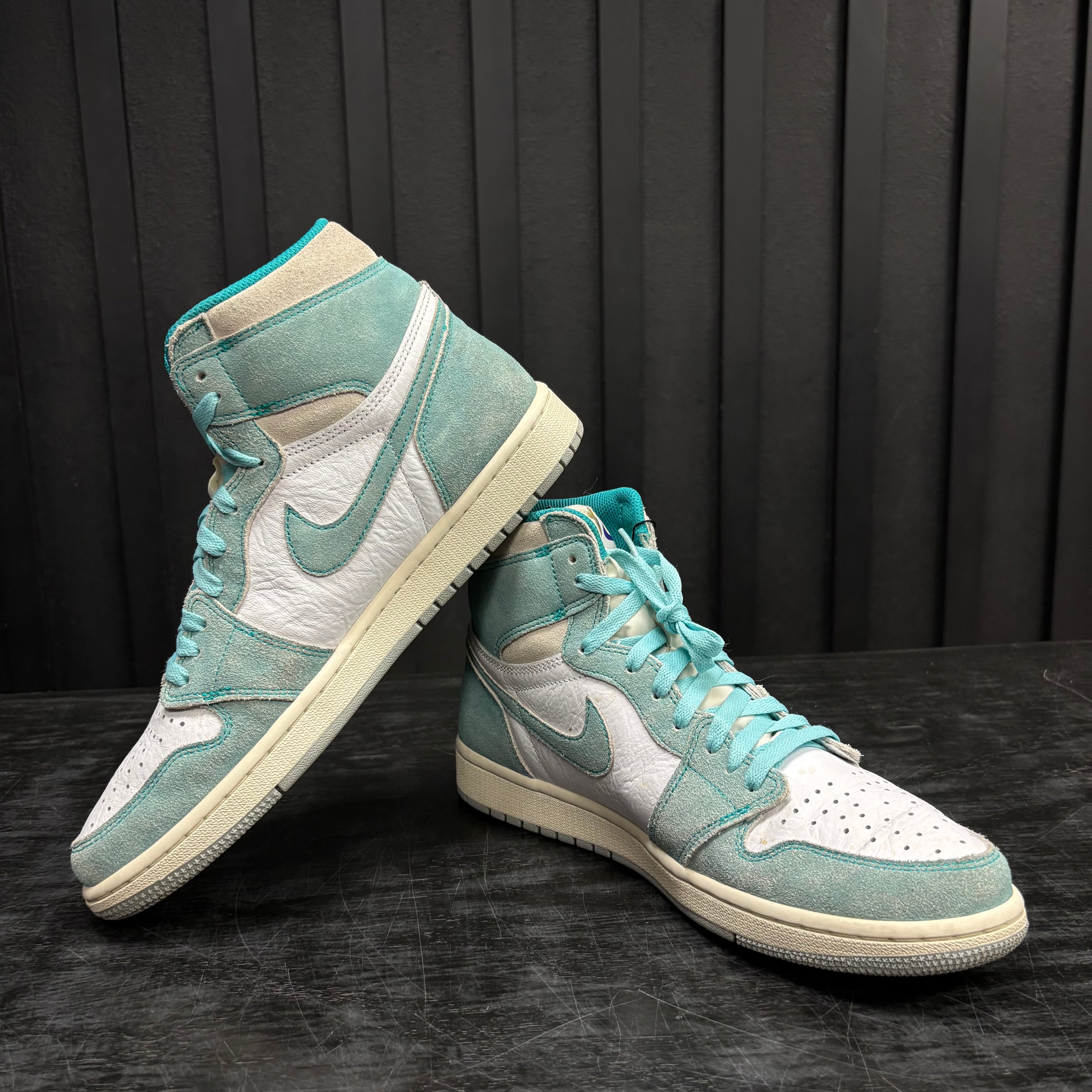 Jordan 1 Retro High Turbo Green - Used - 1959