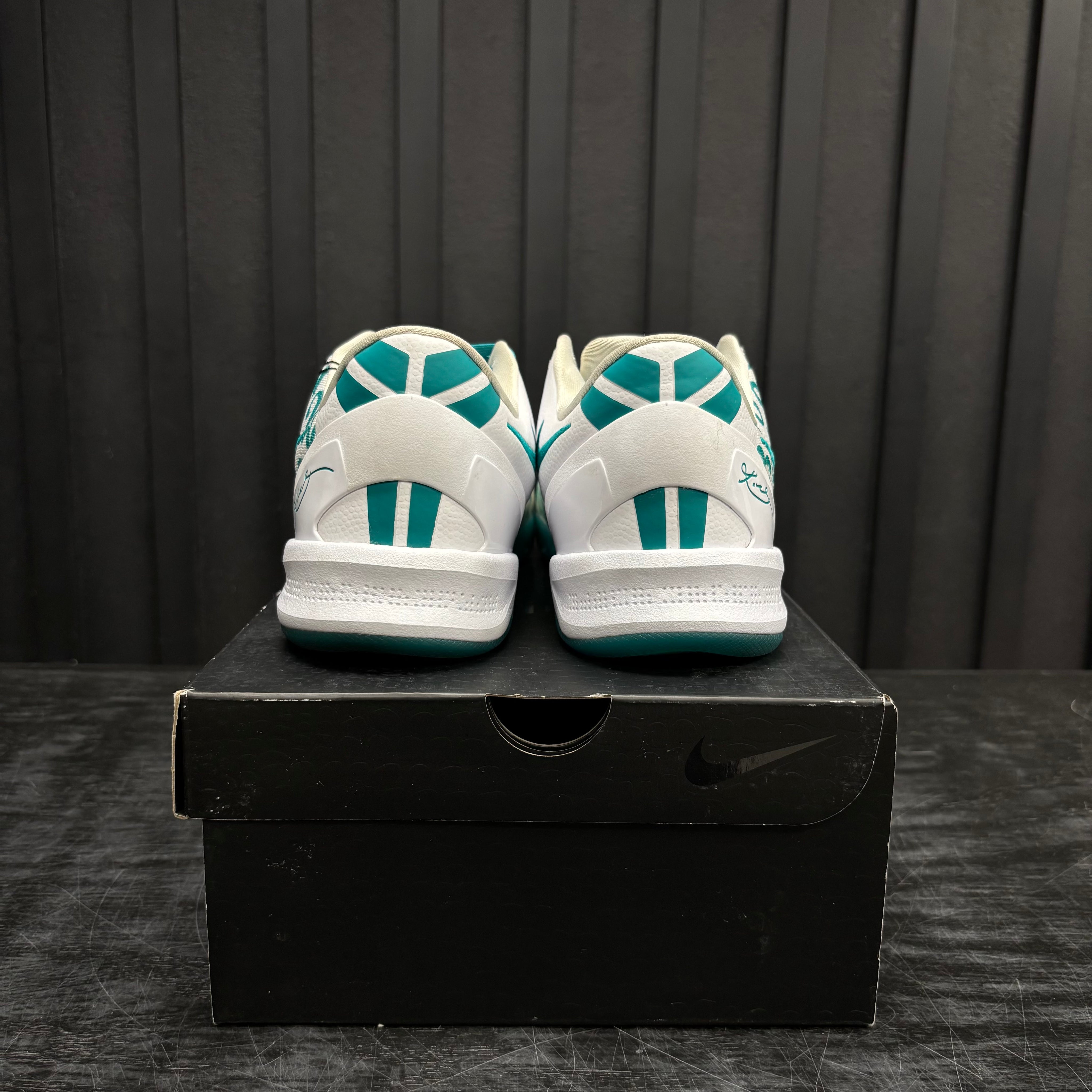 Nike Kobe 8 Protro Radiant Emerald - Used - 1961