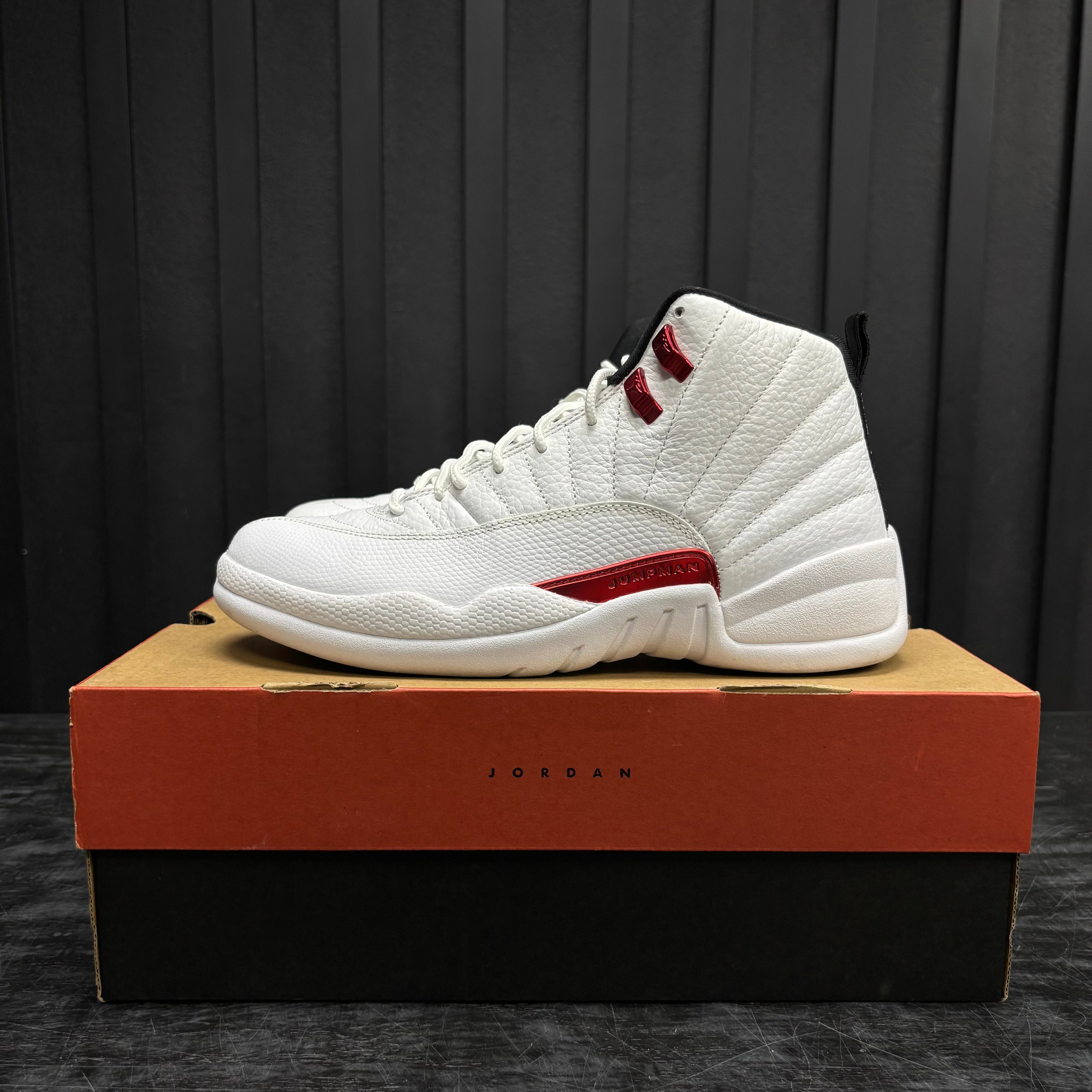 Jordan 12 Retro Twist - Used - 4538