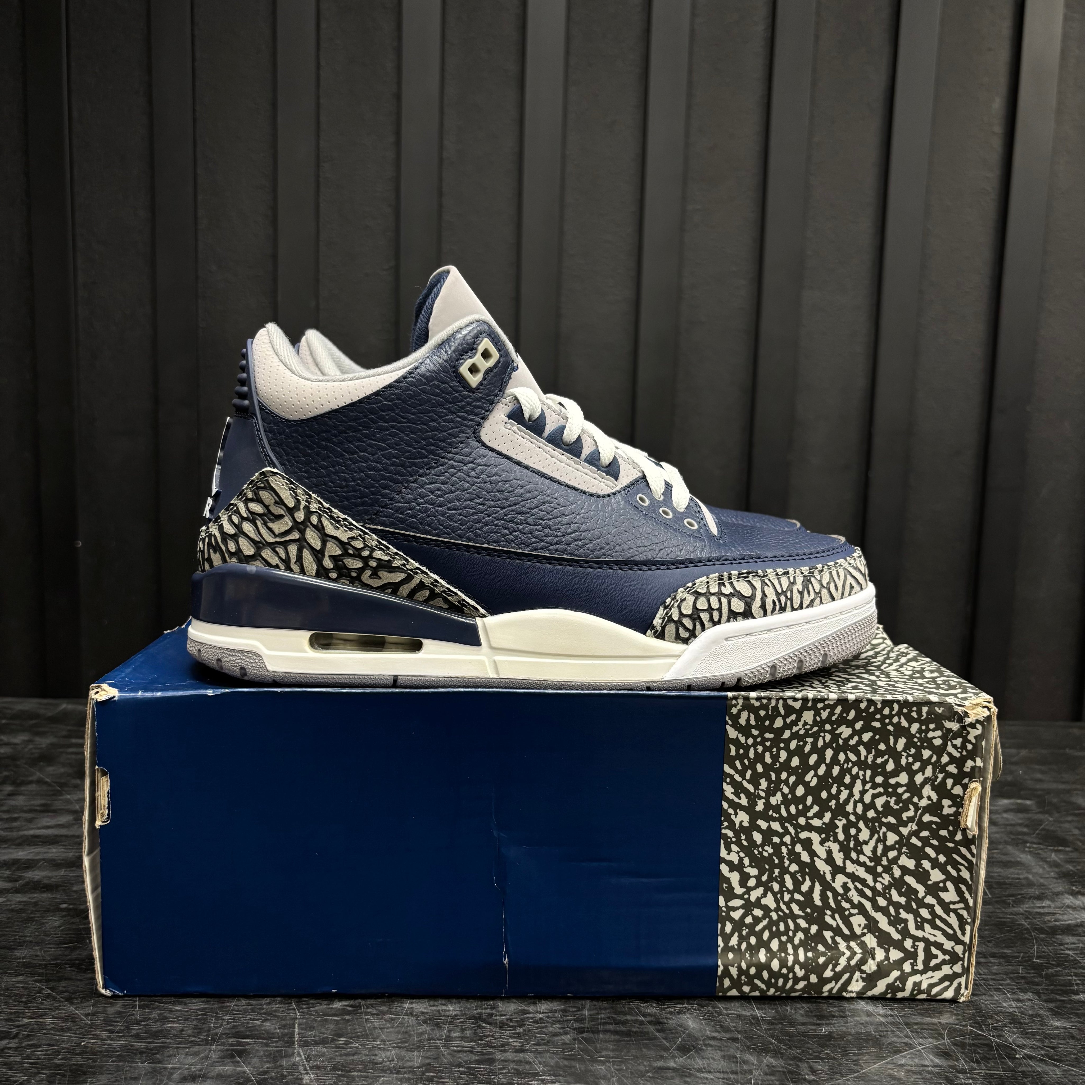 Jordan 3 Retro Georgetown (2021) - Used - 4529
