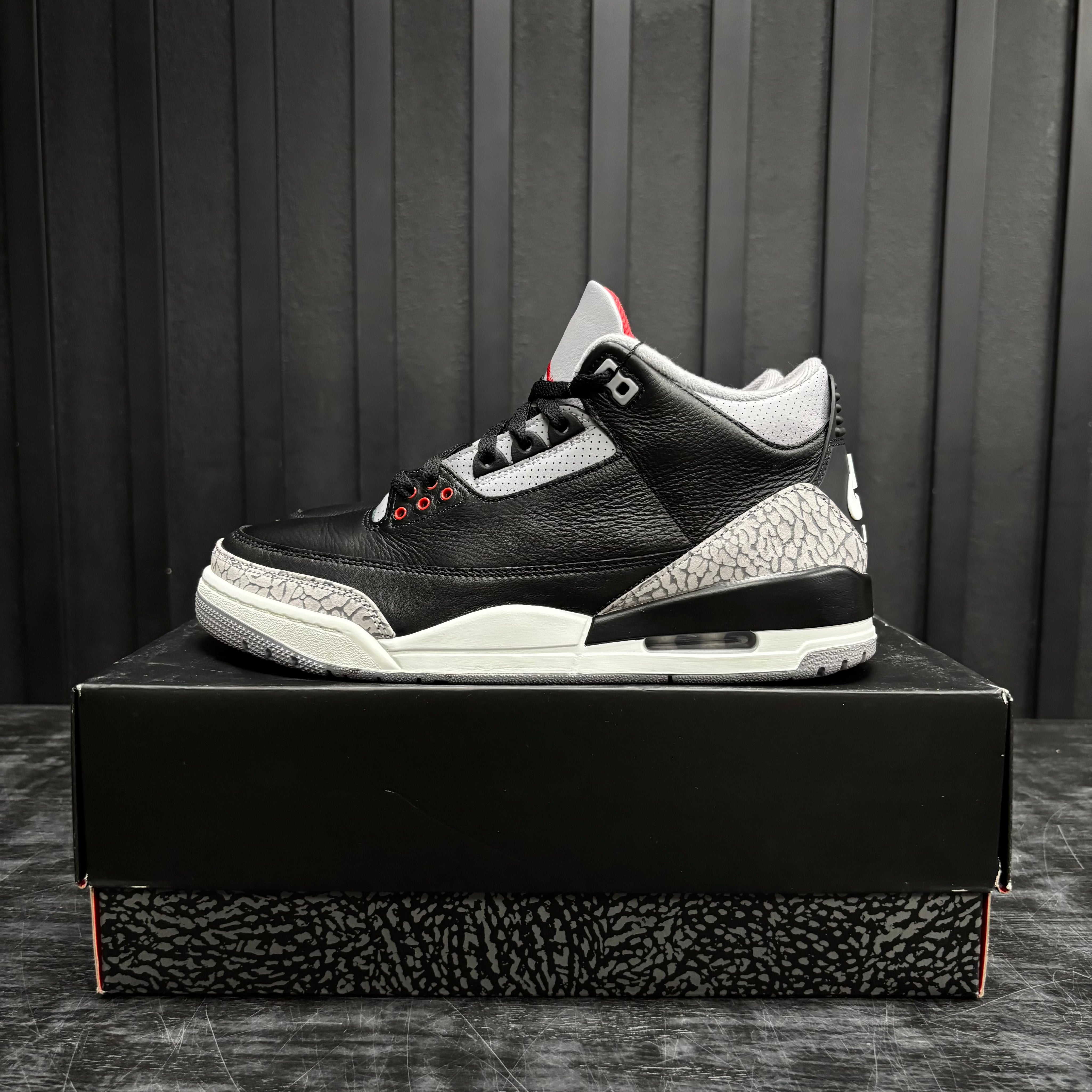Jordan 3 Retro OG Black Cement (2024) - Used - 3896