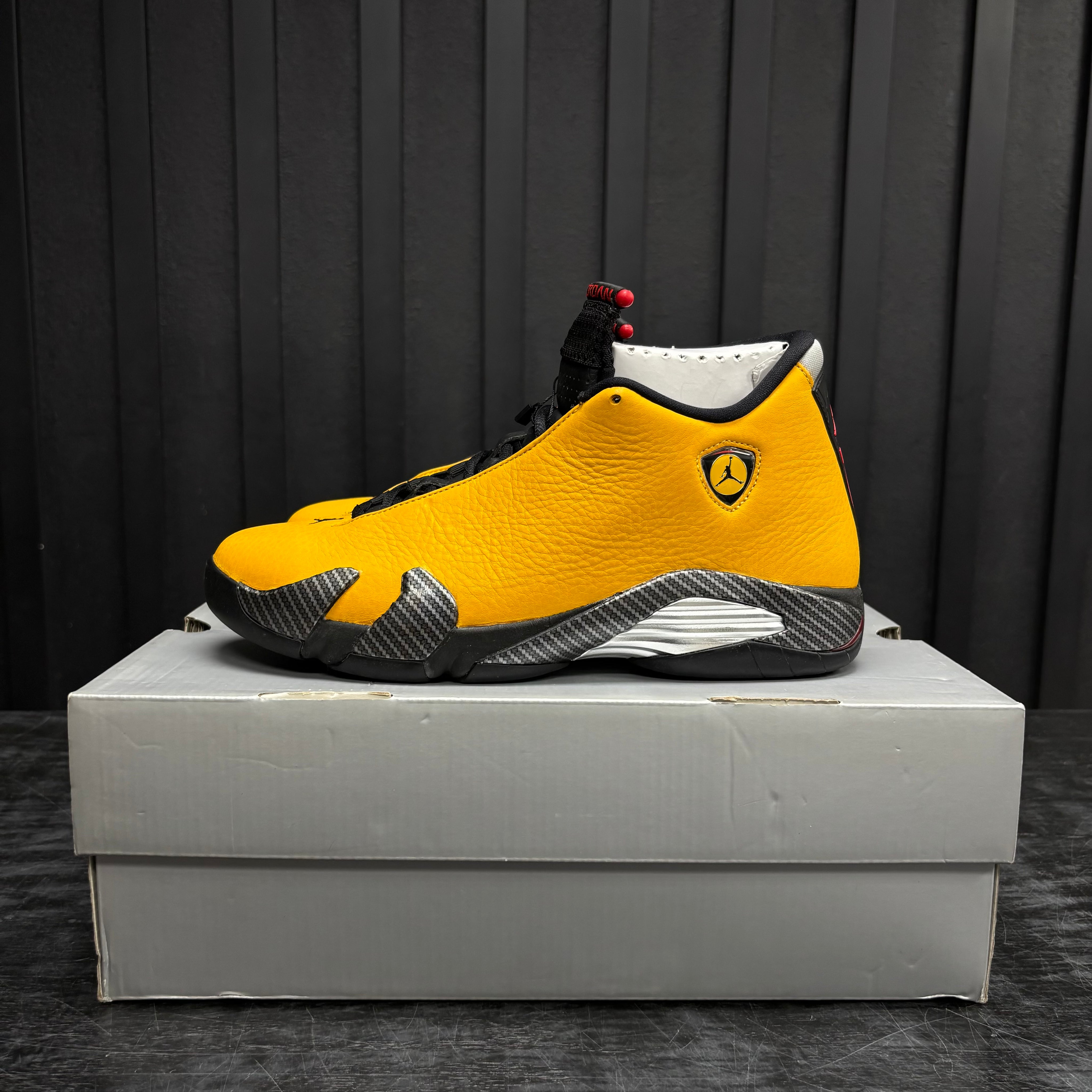 Jordan 14 Retro University Gold - Used - 4467