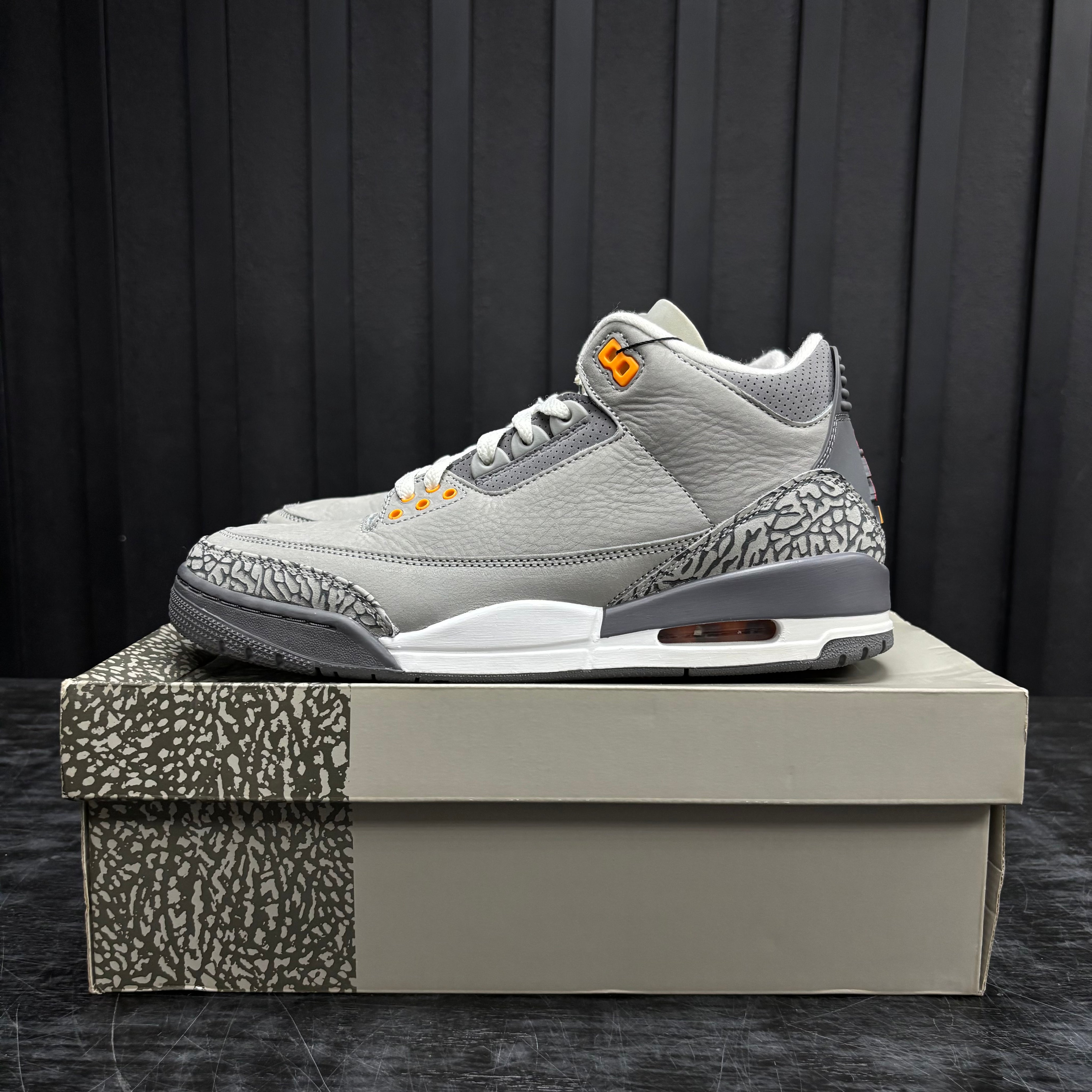 Jordan 3 Retro Cool Grey (2021) - Used - 4523