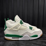 Jordan 4 Retro SB Pine Green - Used - 3893