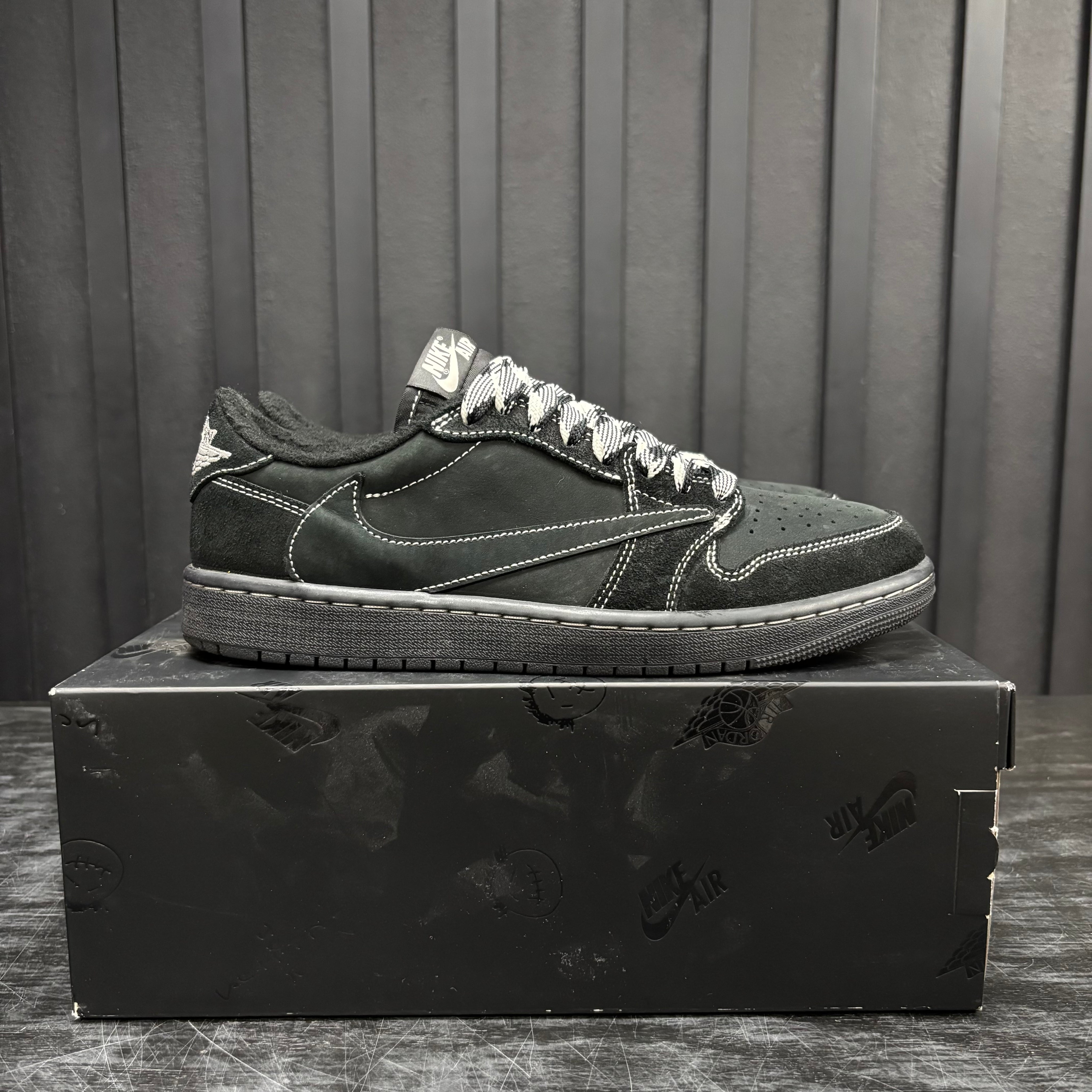 Jordan 1 Retro Low OG SP Travis Scott Black Phantom - Used - 1976