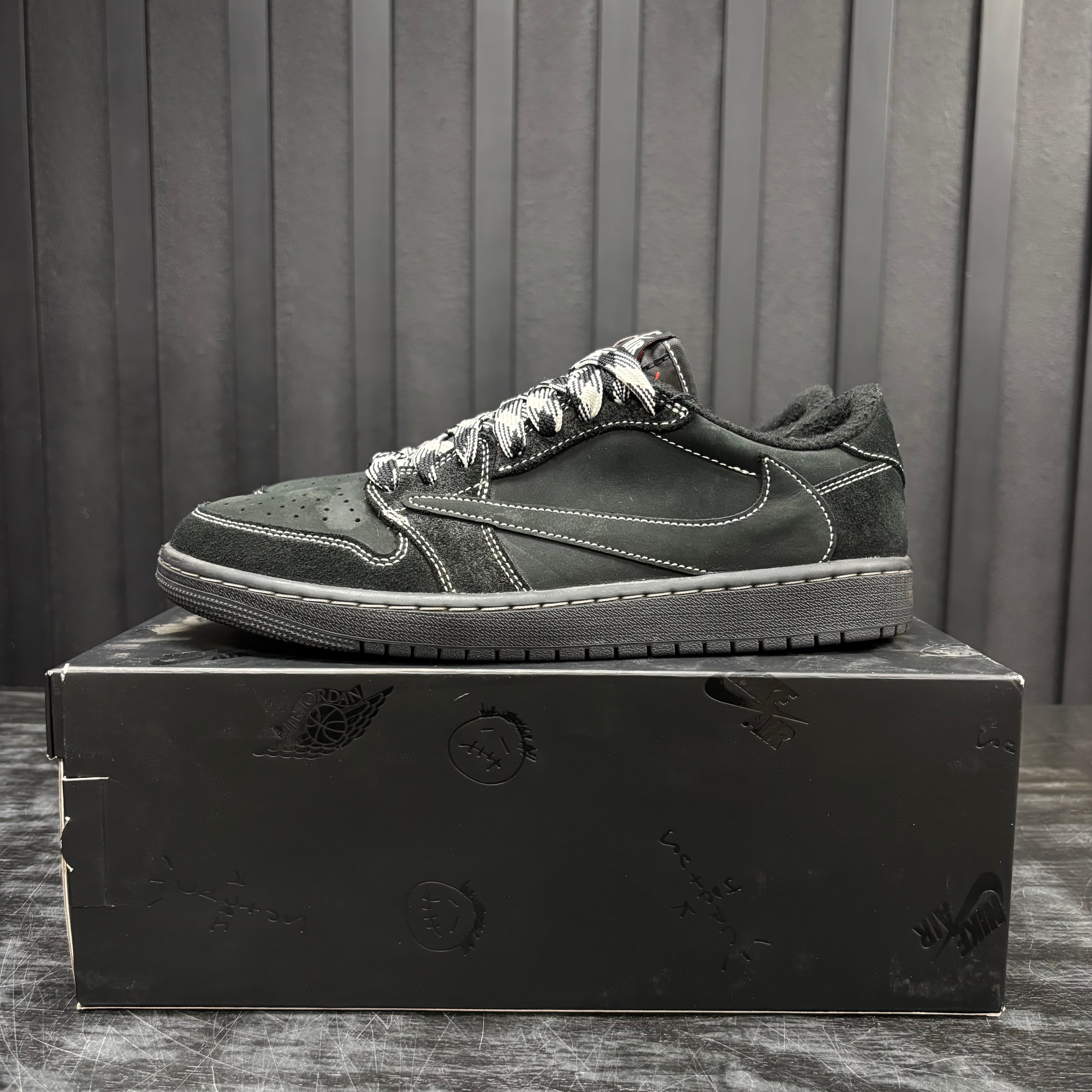 Jordan 1 Retro Low OG SP Travis Scott Black Phantom - Used - 1976