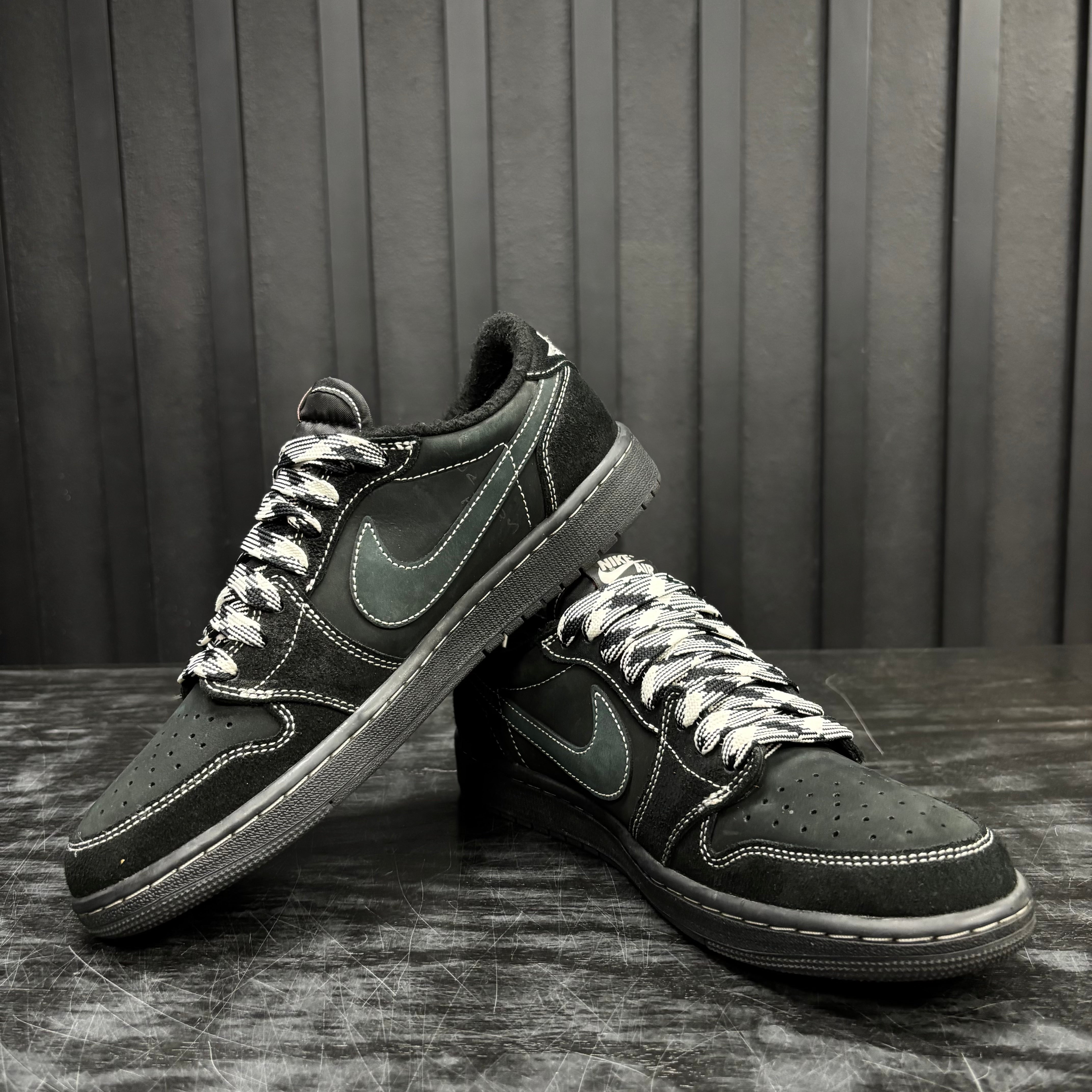 Jordan 1 Retro Low OG SP Travis Scott Black Phantom - Used - 1976