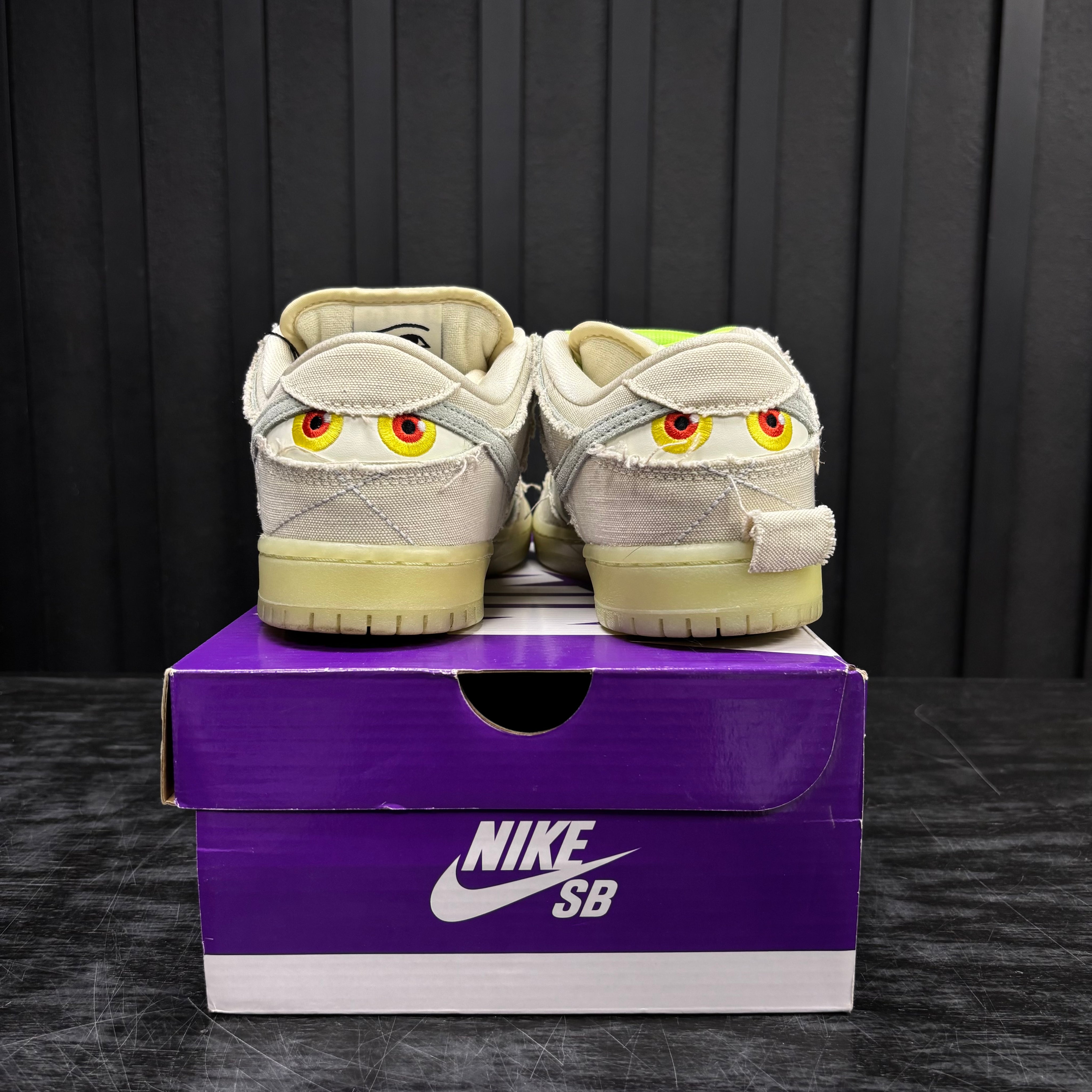 Nike SB Dunk Low Mummy - Used - 1977