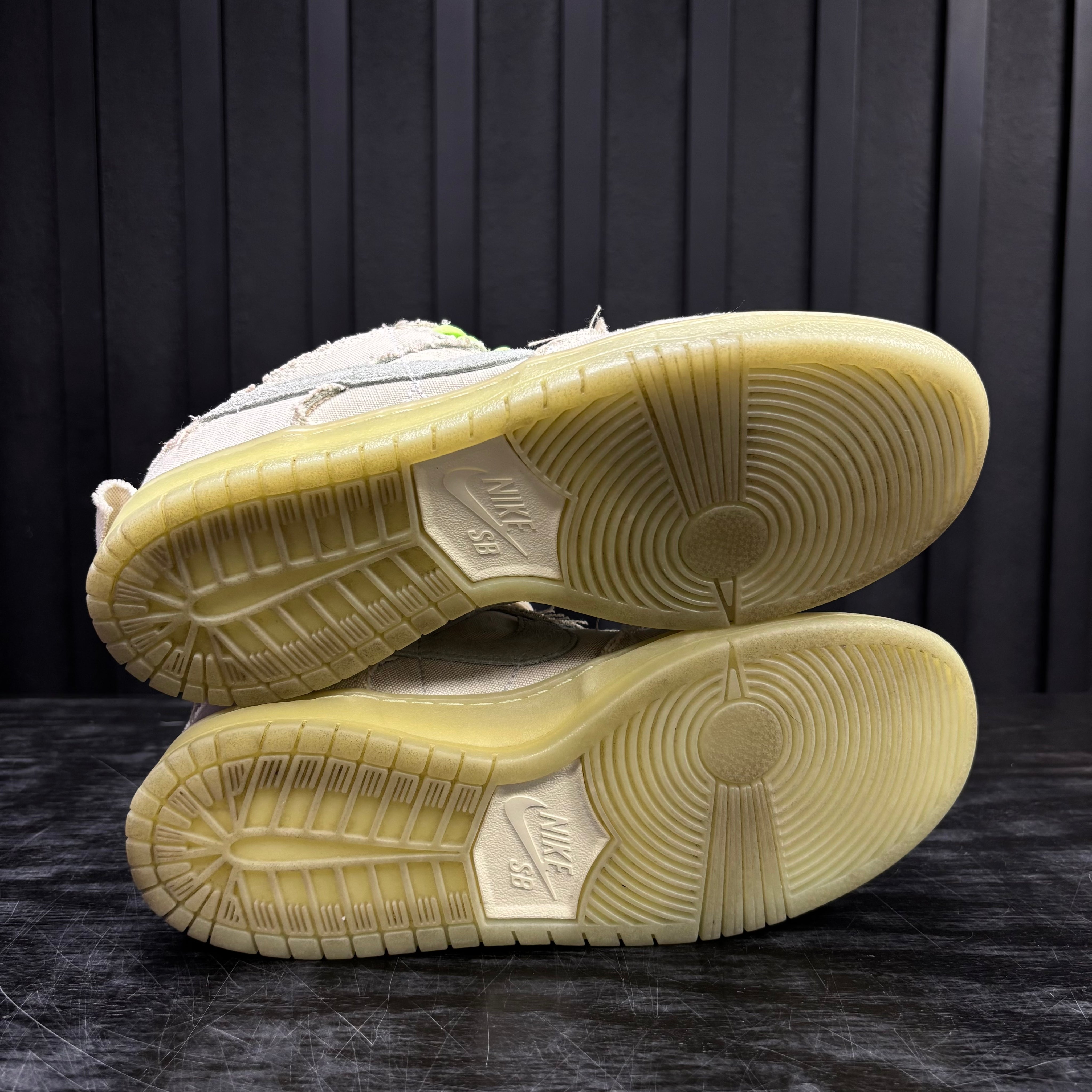 Nike SB Dunk Low Mummy - Used - 1977