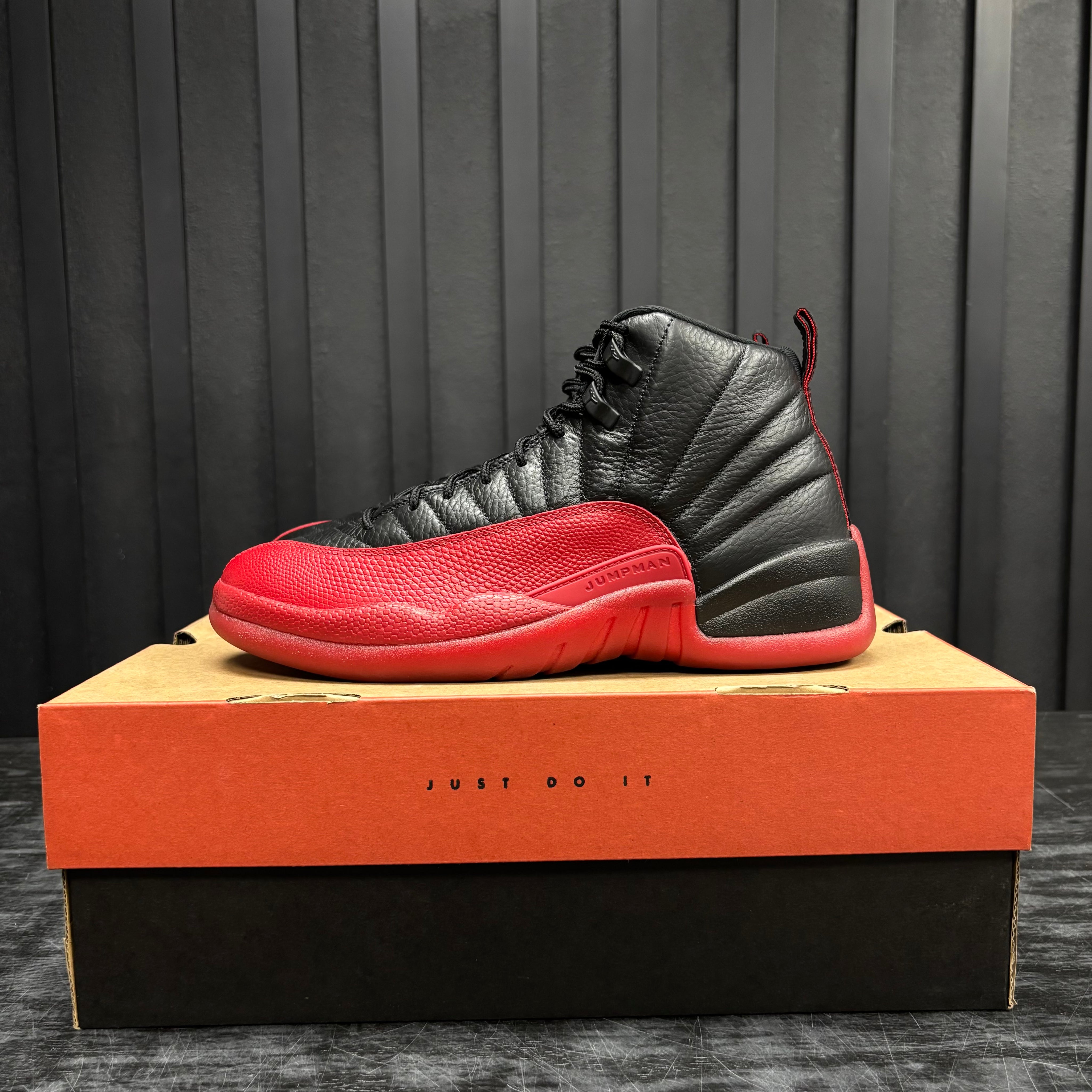 Jordan 12 Retro Flu Game (2025) - Used - 3902