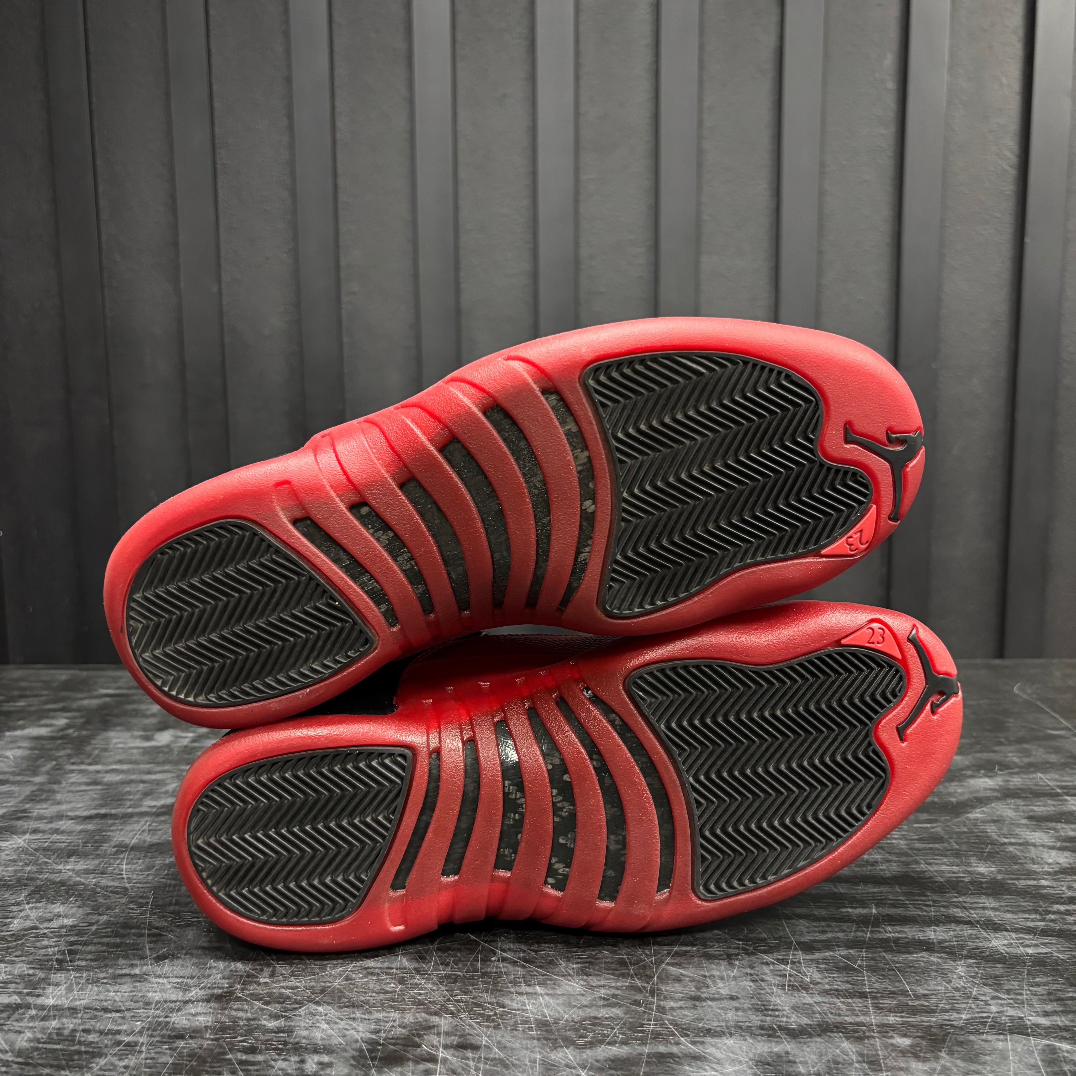 Jordan 12 Retro Flu Game (2025) - Used - 3902