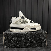 Jordan 4 Retro Military Black - Used - 3887